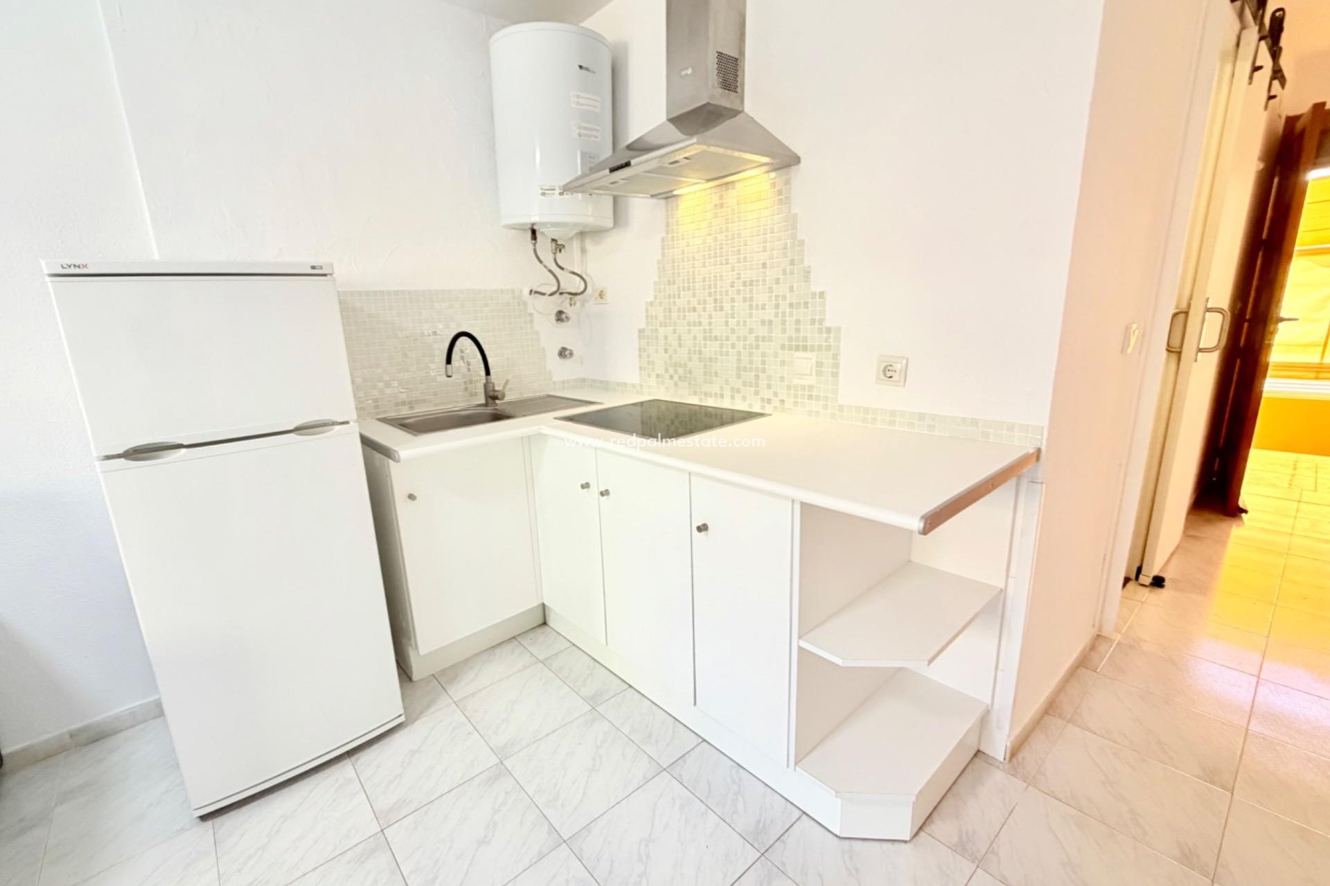 Reventa - Apartamento -
Torrevieja - La Mata