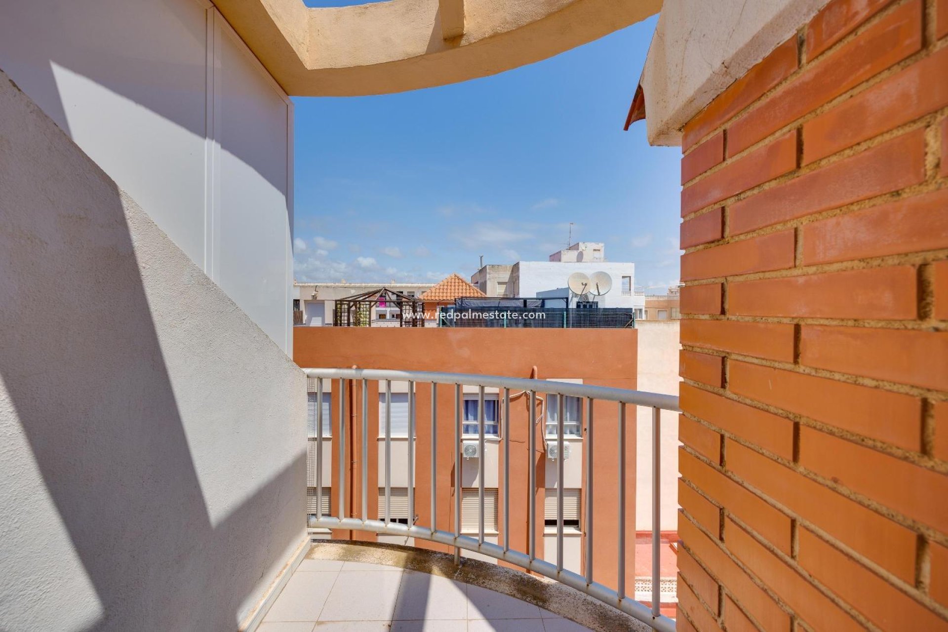 Reventa - Apartamento -
Torrevieja - La Mata