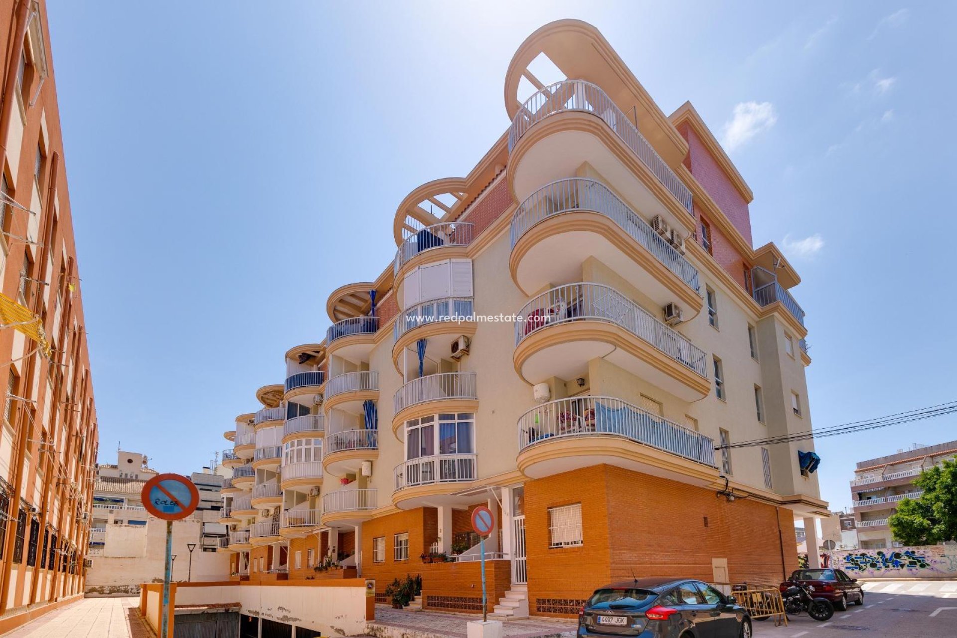 Reventa - Apartamento -
Torrevieja - La Mata