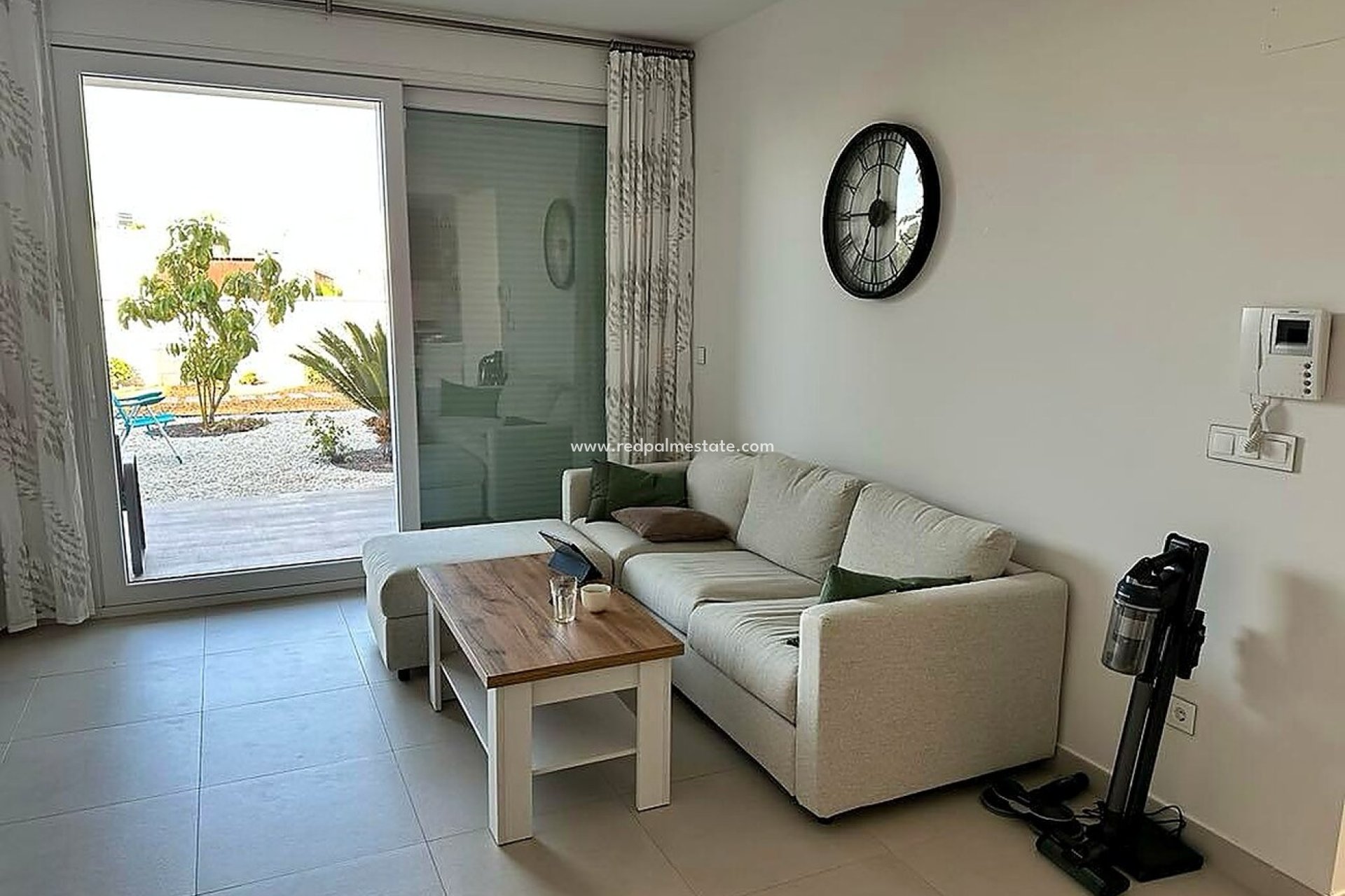 Reventa - Apartamento -
Torrevieja - La Siesta - El Salado - Torreta