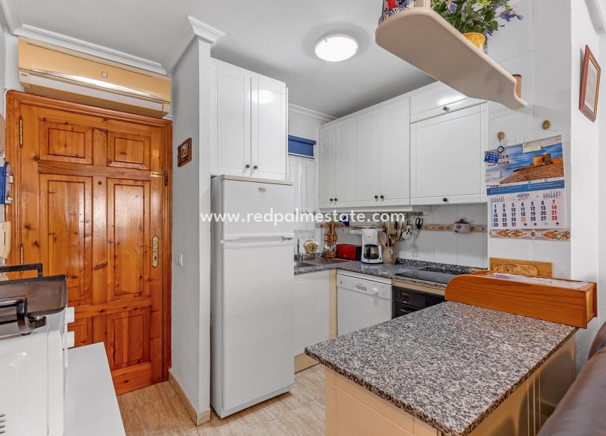 Reventa - Apartamento -
Torrevieja - La Siesta - El Salado -  Torreta