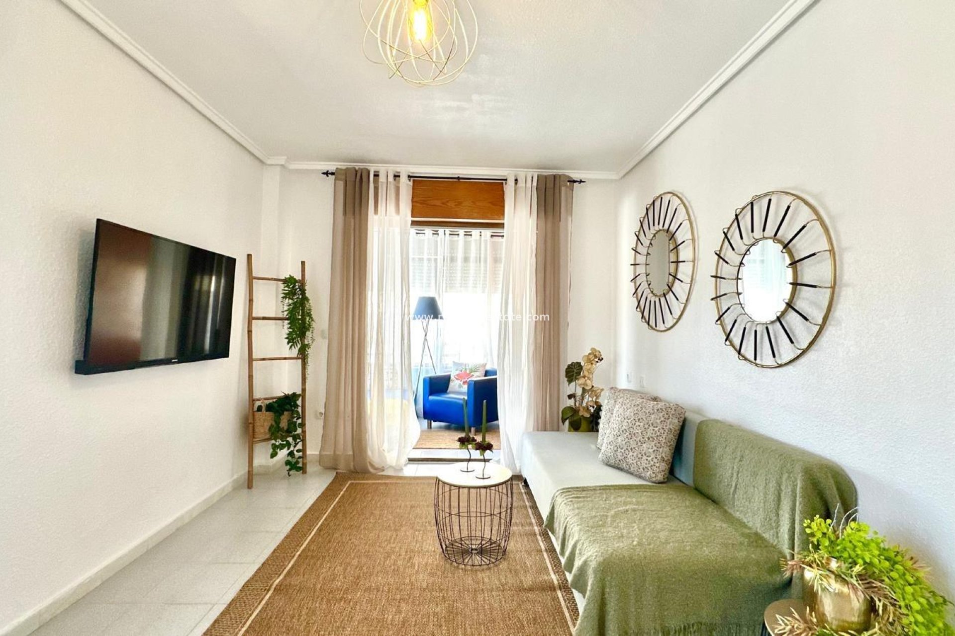 Reventa - Apartamento -
Torrevieja - La Siesta - El Salado -  Torreta