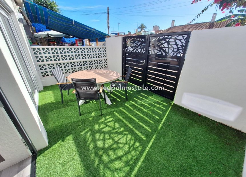 Reventa - Apartamento -
Torrevieja - La Siesta - El Salado - Torreta
