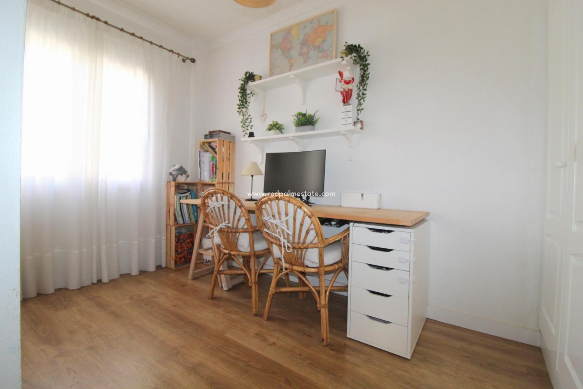 Reventa - Apartamento -
Torrevieja - La Veleta