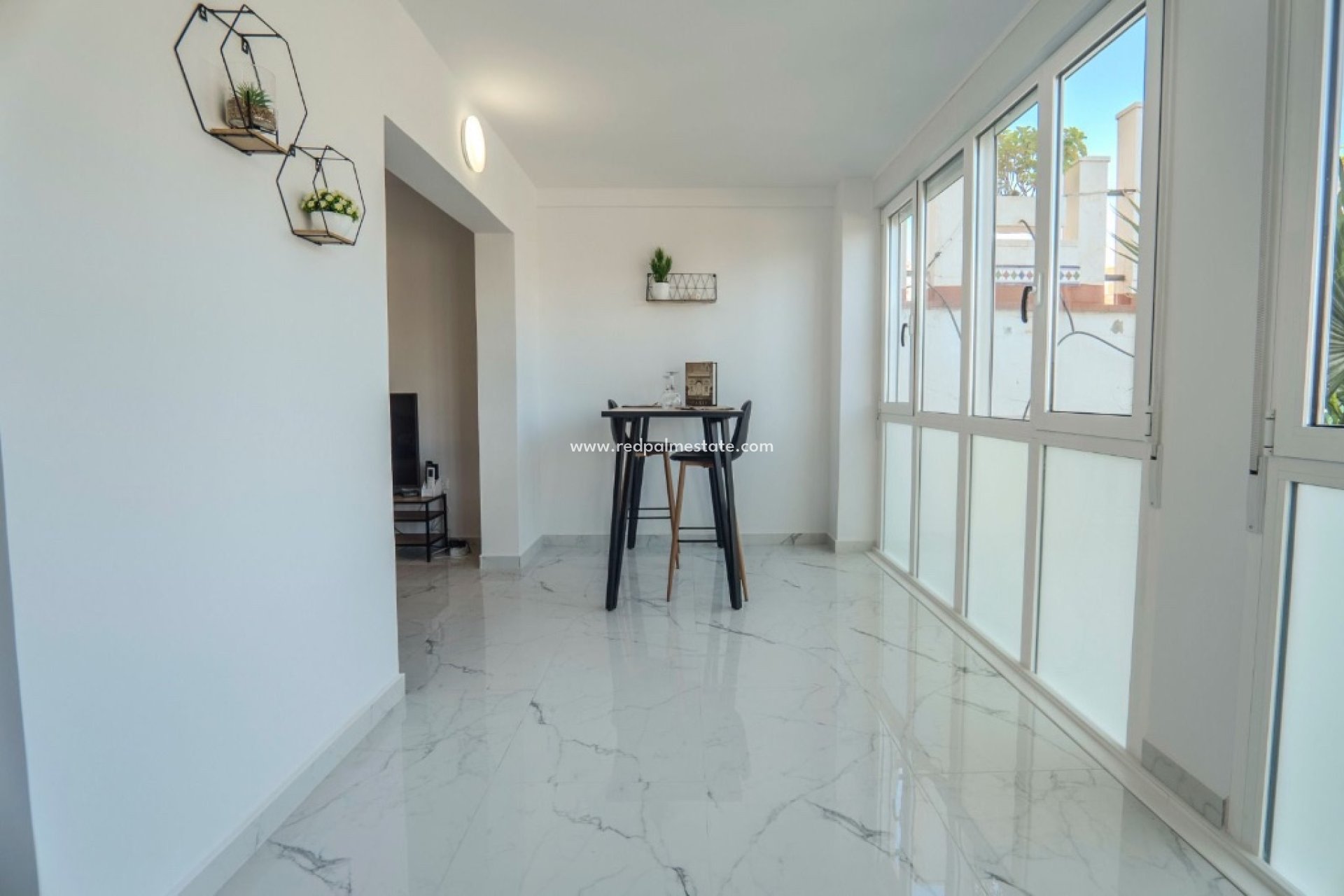 Reventa - Apartamento -
Torrevieja - La Veleta