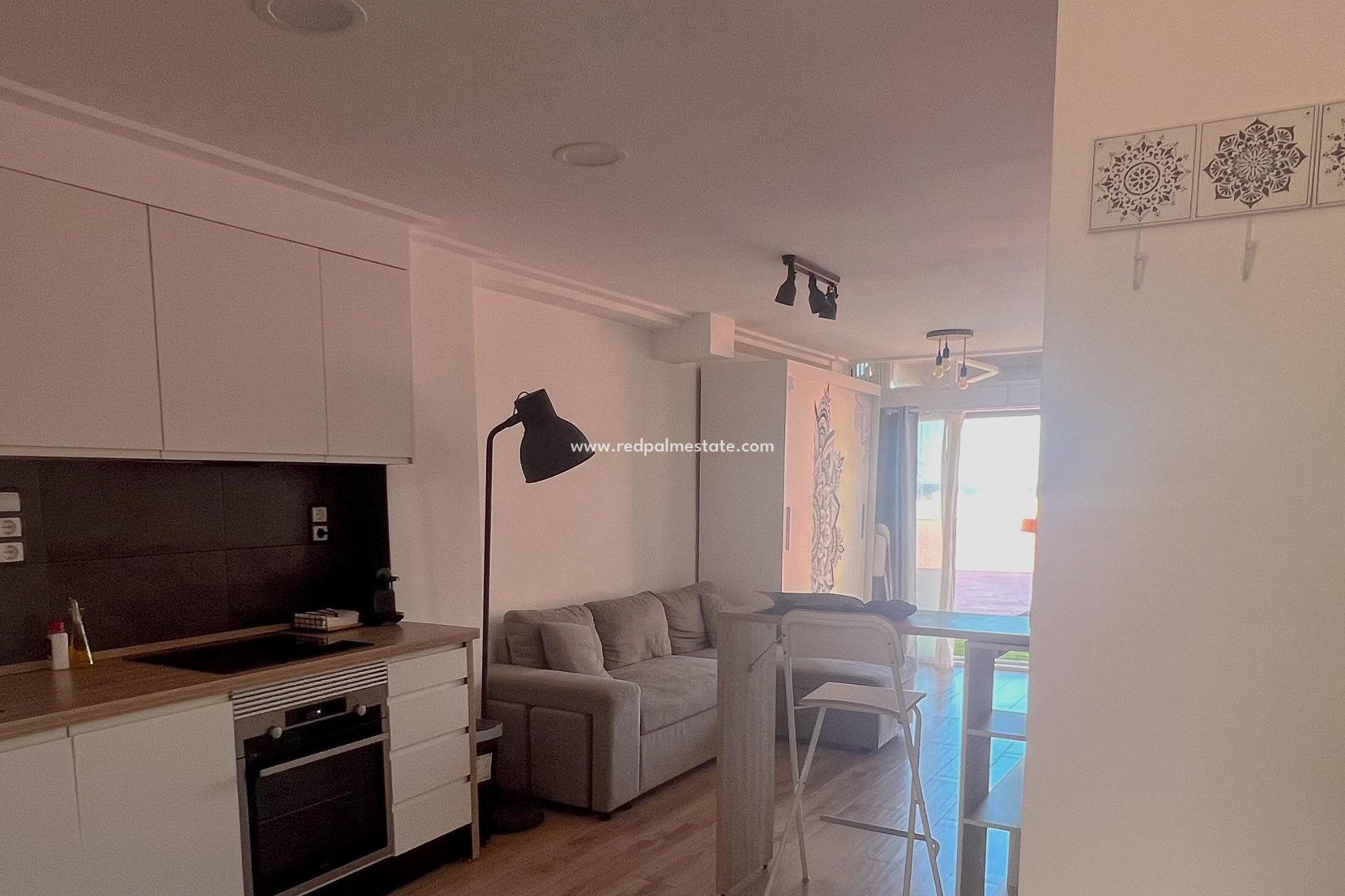 Reventa - Apartamento -
Torrevieja - La Veleta