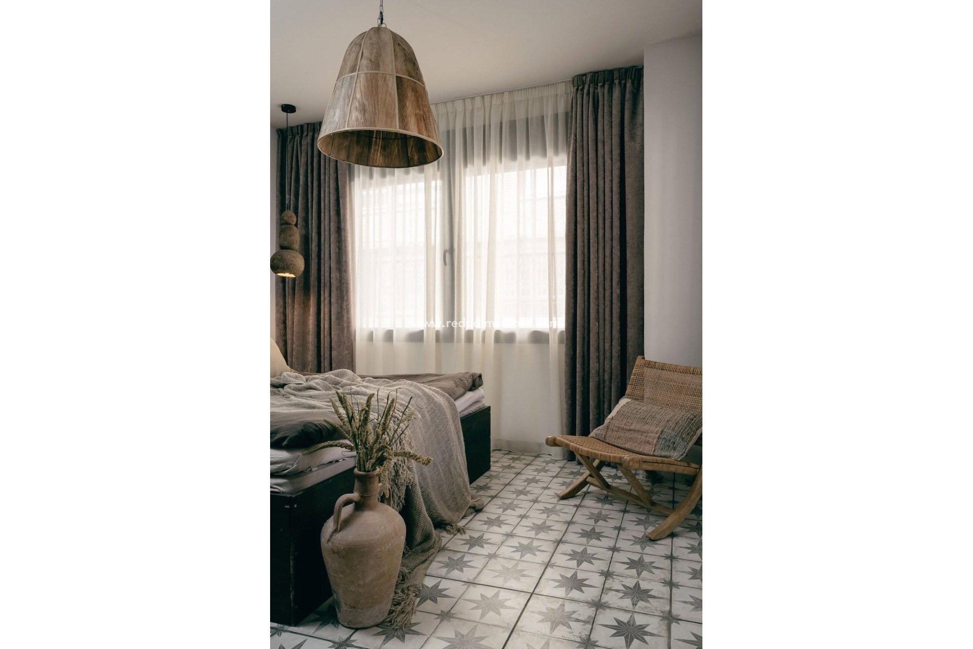 Reventa - Apartamento -
Torrevieja - Las Piscinas Naturales