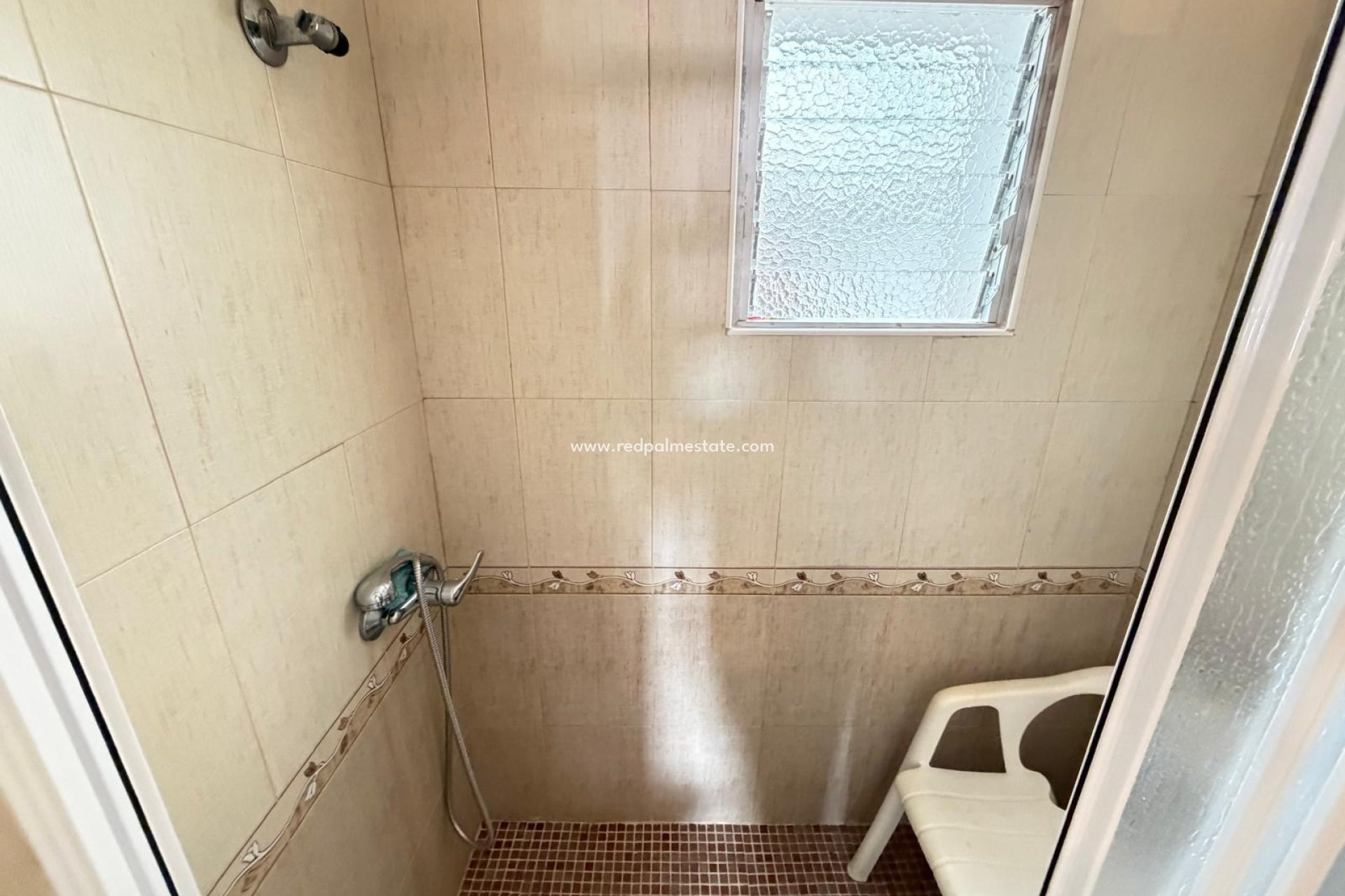 Reventa - Apartamento -
Torrevieja - Las Piscinas Naturales