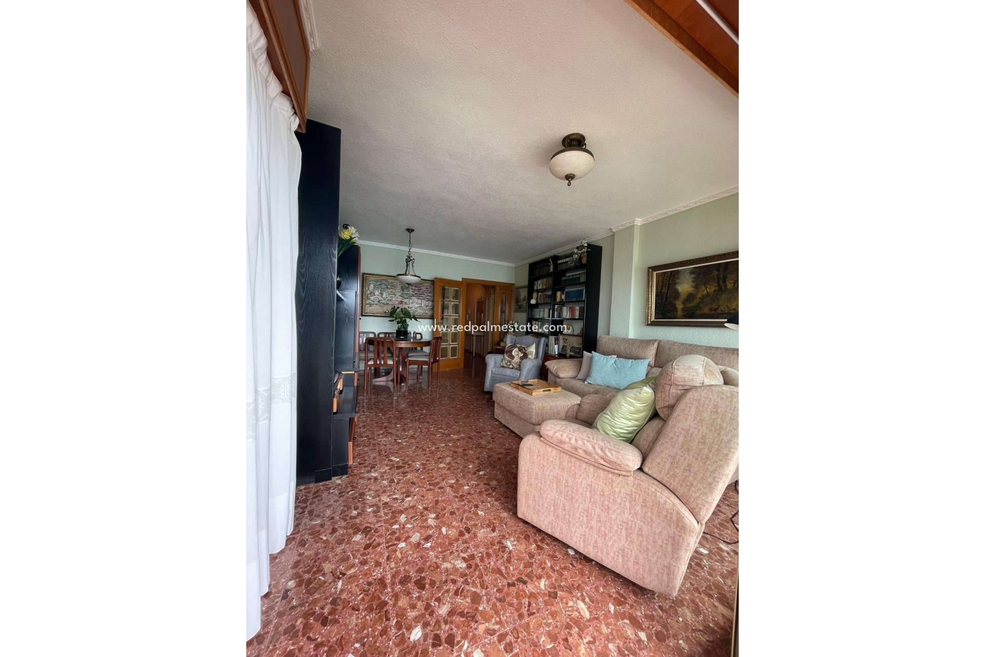 Reventa - Apartamento -
Torrevieja - Las Piscinas Naturales