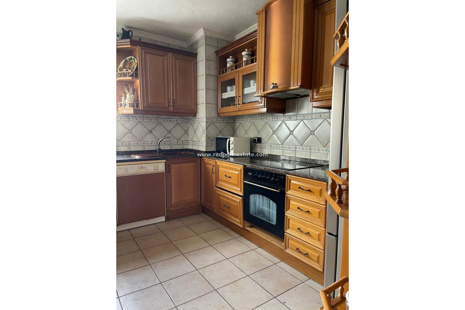 Reventa - Apartamento -
Torrevieja - Las Piscinas Naturales