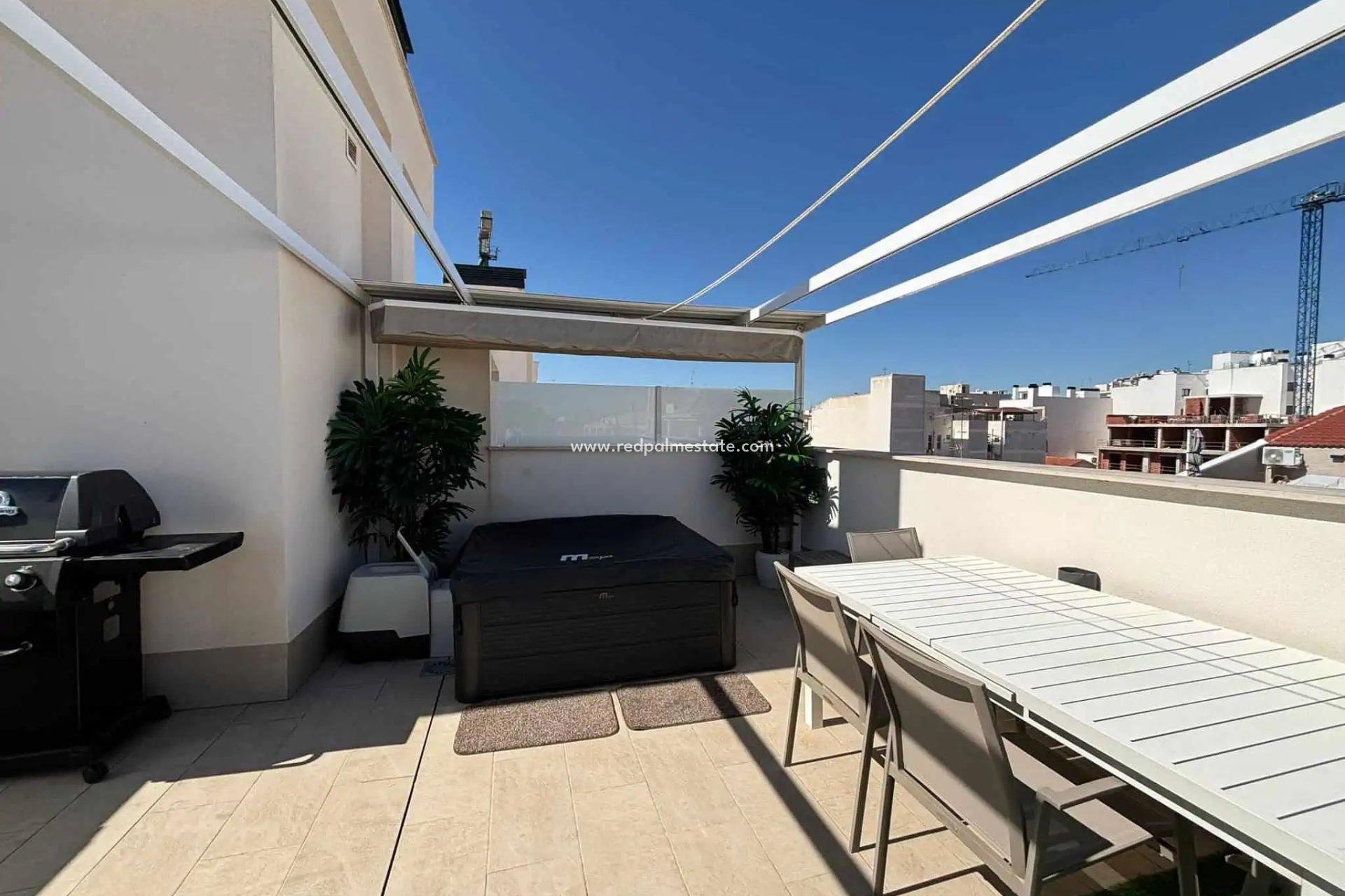Reventa - Apartamento -
Torrevieja - Las Piscinas Naturales