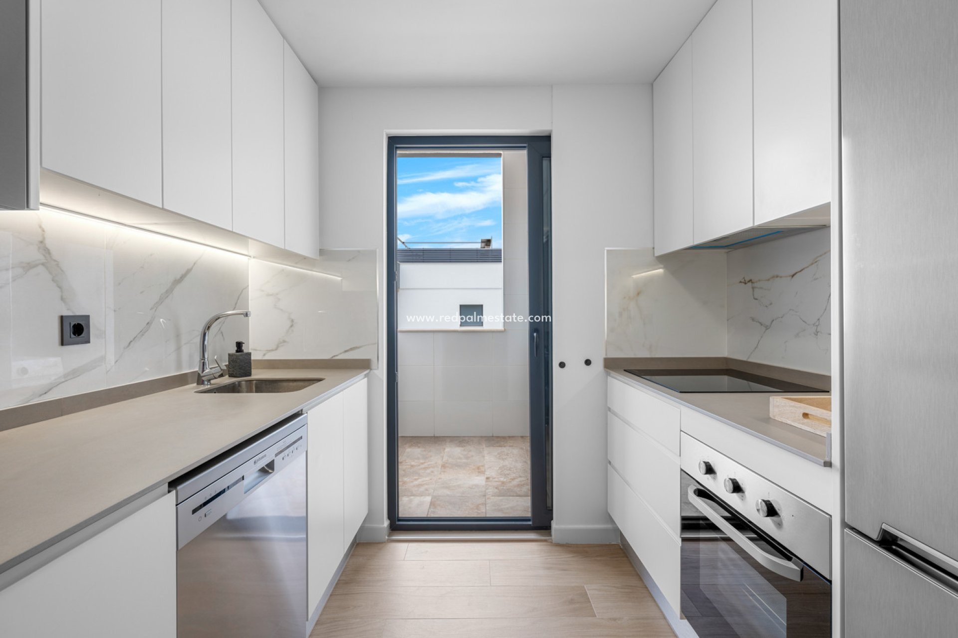 Reventa - Apartamento -
Torrevieja - Los altos