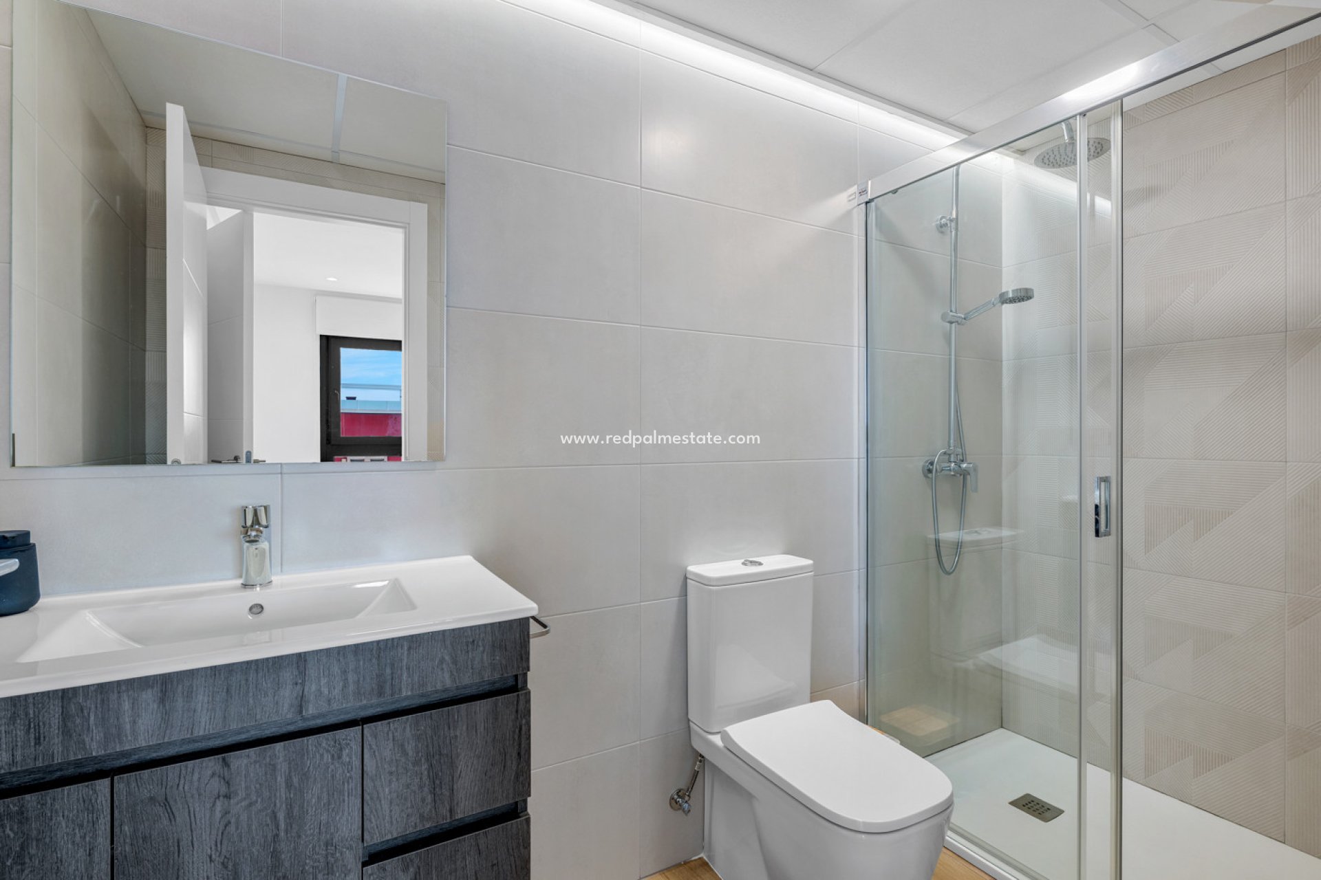 Reventa - Apartamento -
Torrevieja - Los altos
