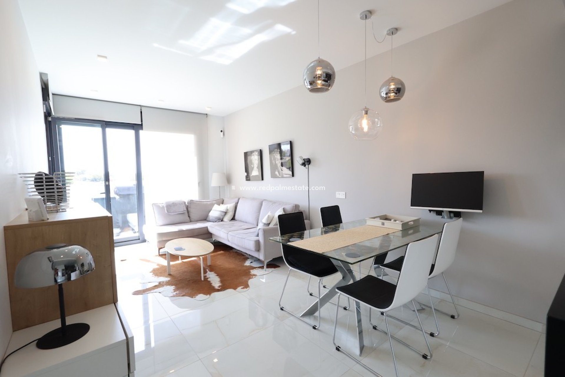 Reventa - Apartamento -
Torrevieja - Los altos