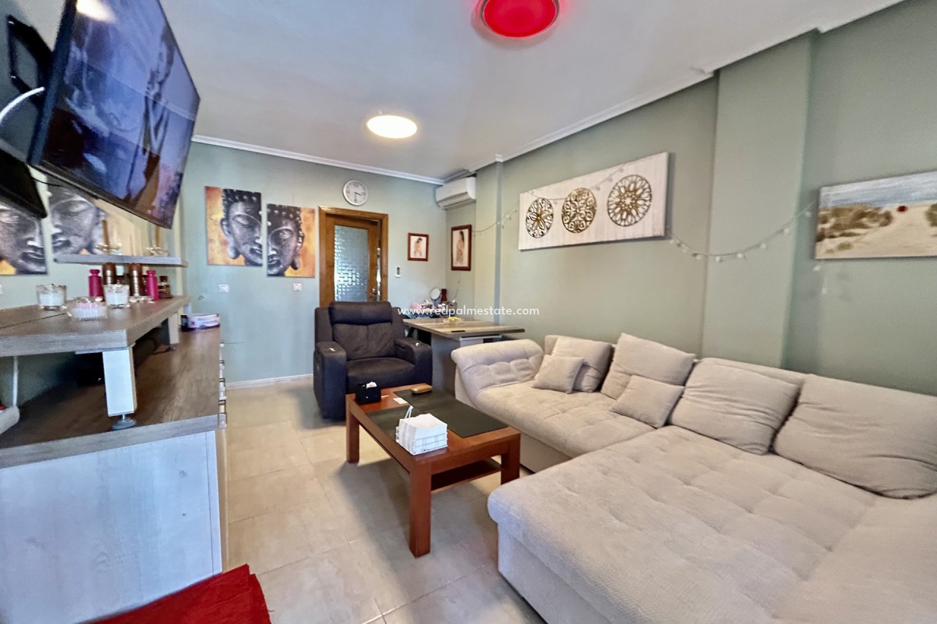 Reventa - Apartamento -
Torrevieja - Los Altos