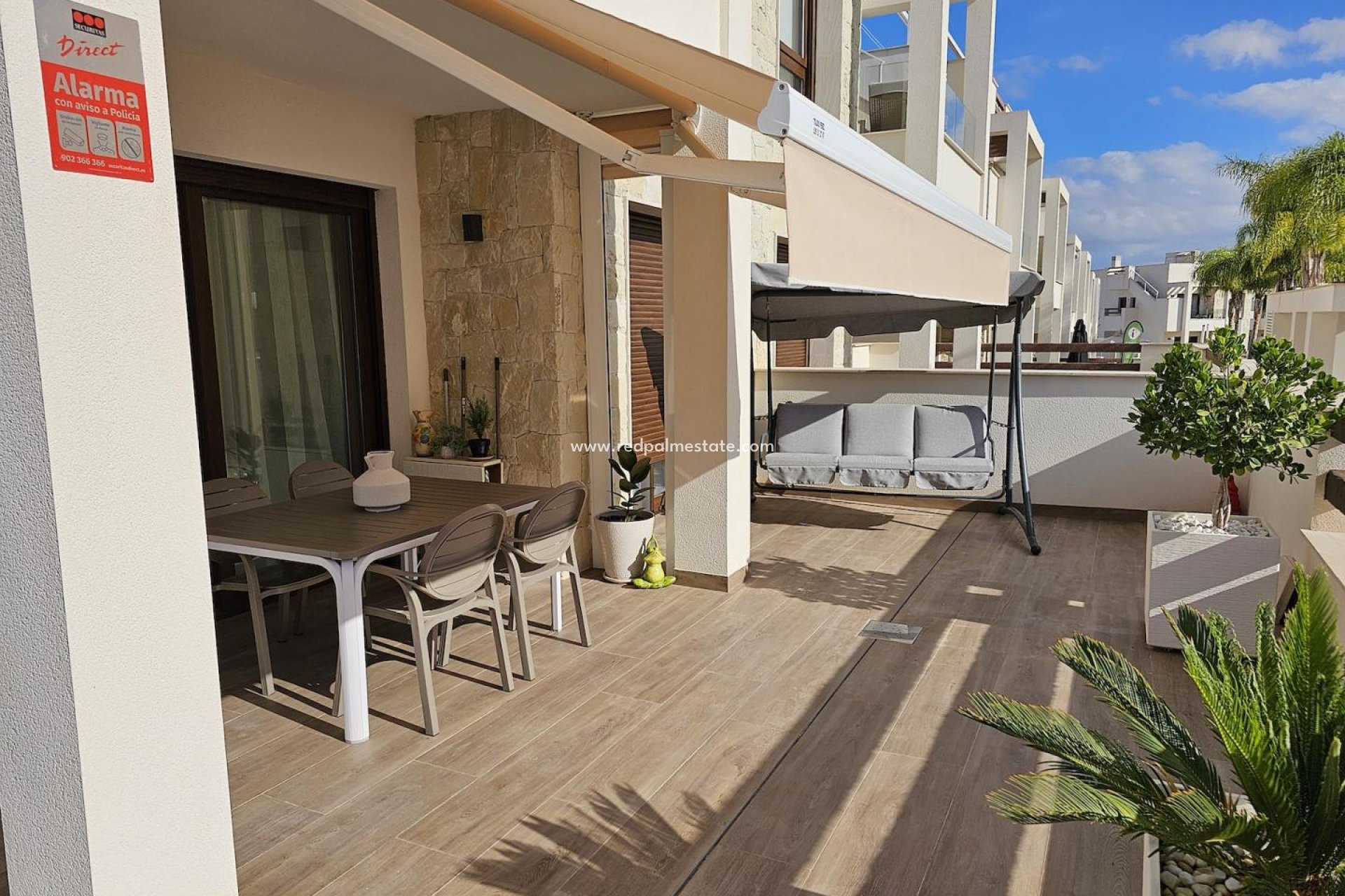 Reventa - Apartamento -
Torrevieja - Los balcones