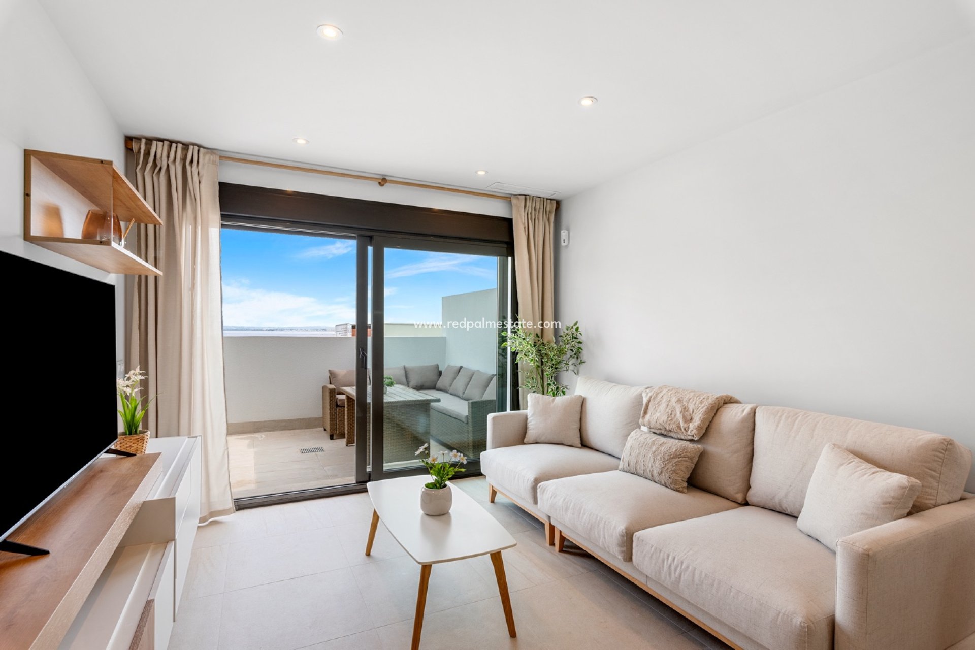 Reventa - Apartamento -
Torrevieja - Los balcones