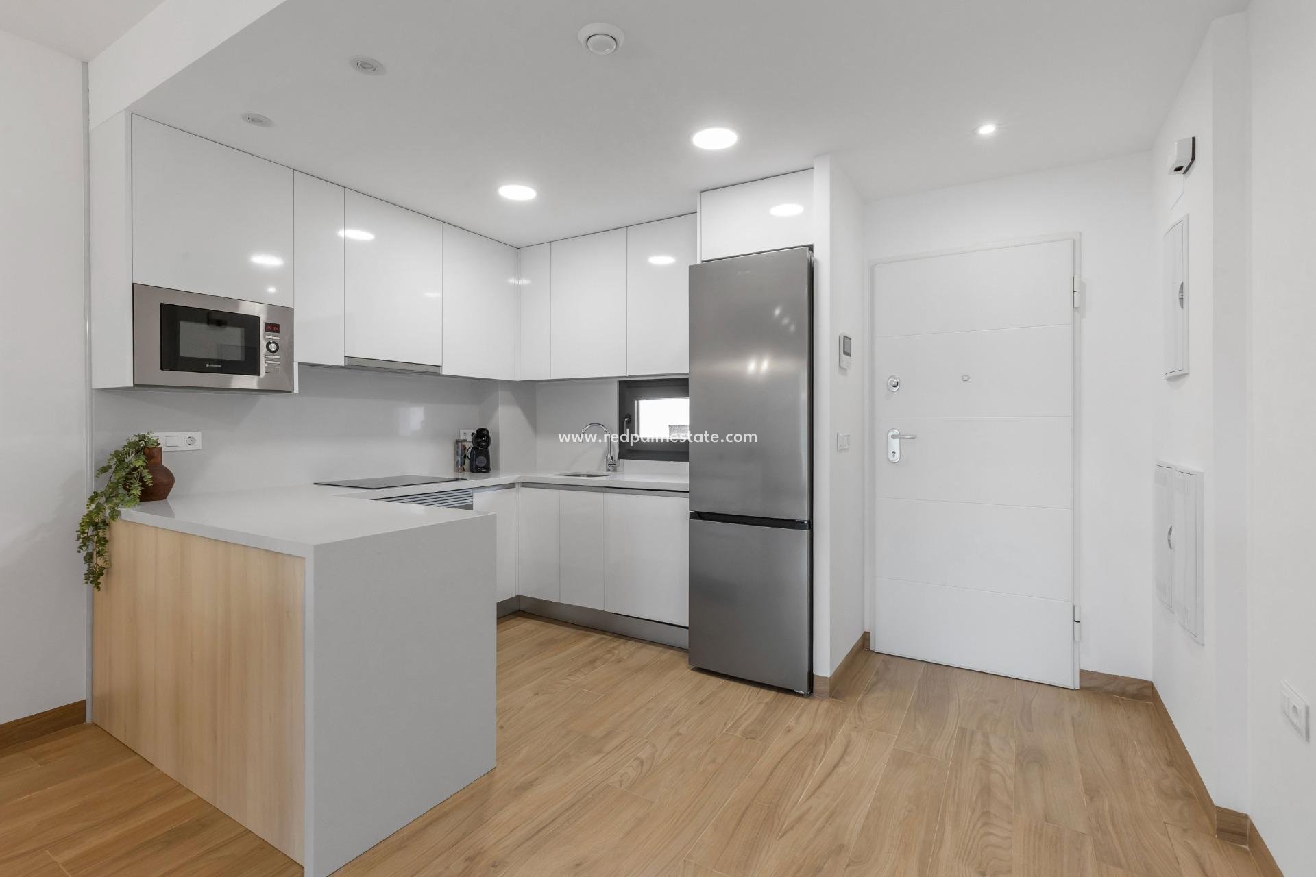 Reventa - Apartamento -
Torrevieja - Los balcones