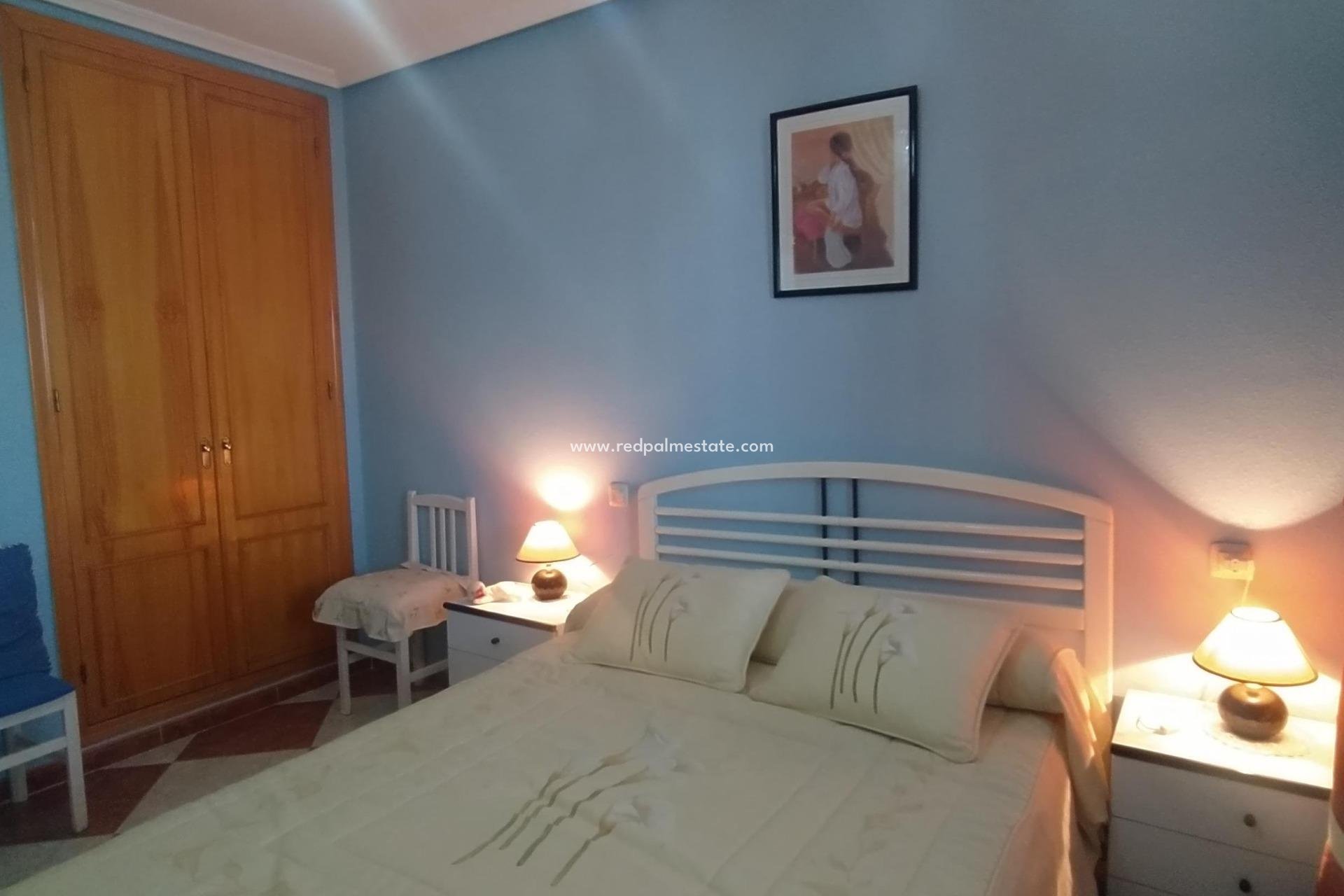 Reventa - Apartamento -
Torrevieja - Los Europeos