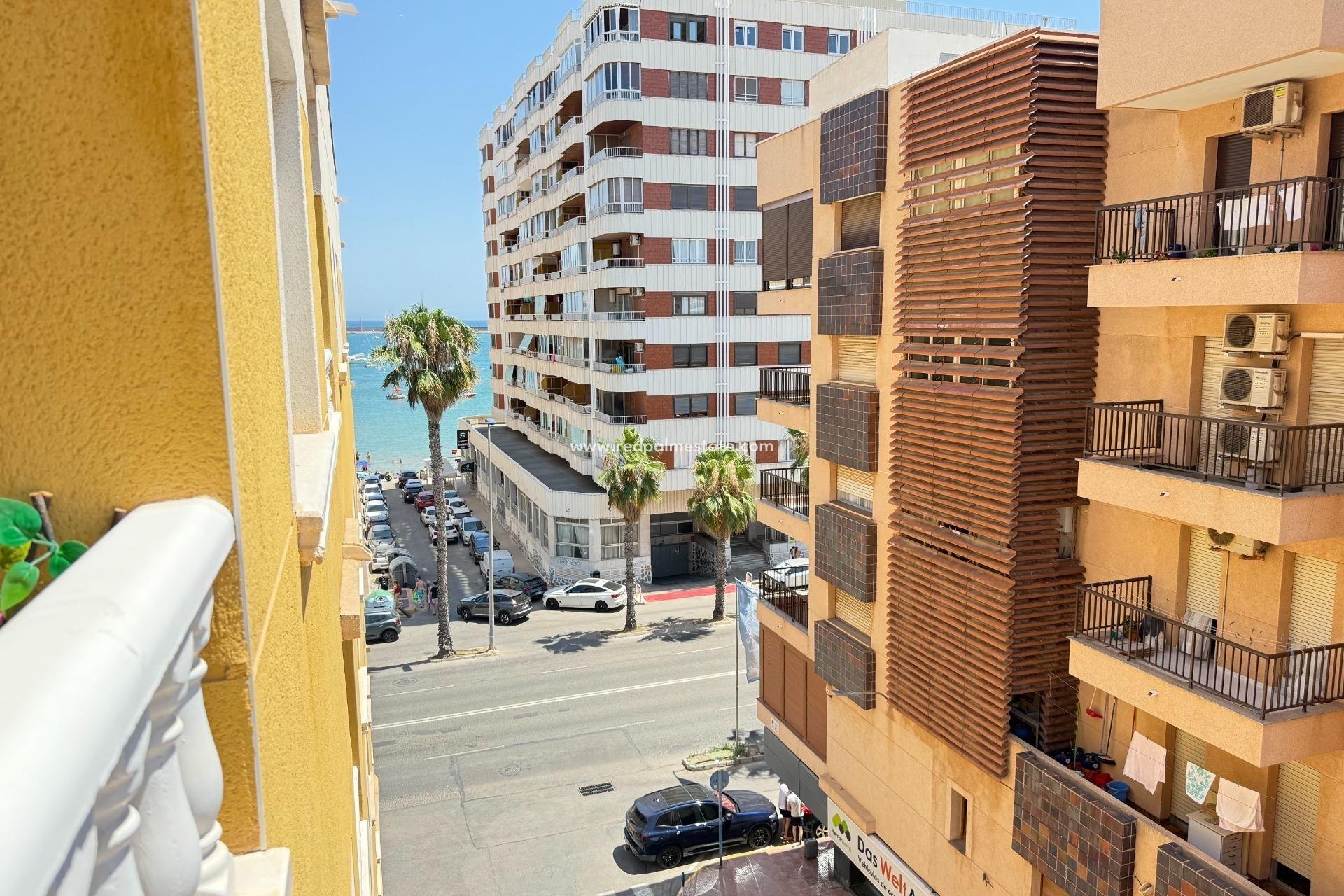 Reventa - Apartamento -
Torrevieja - Los Europeos