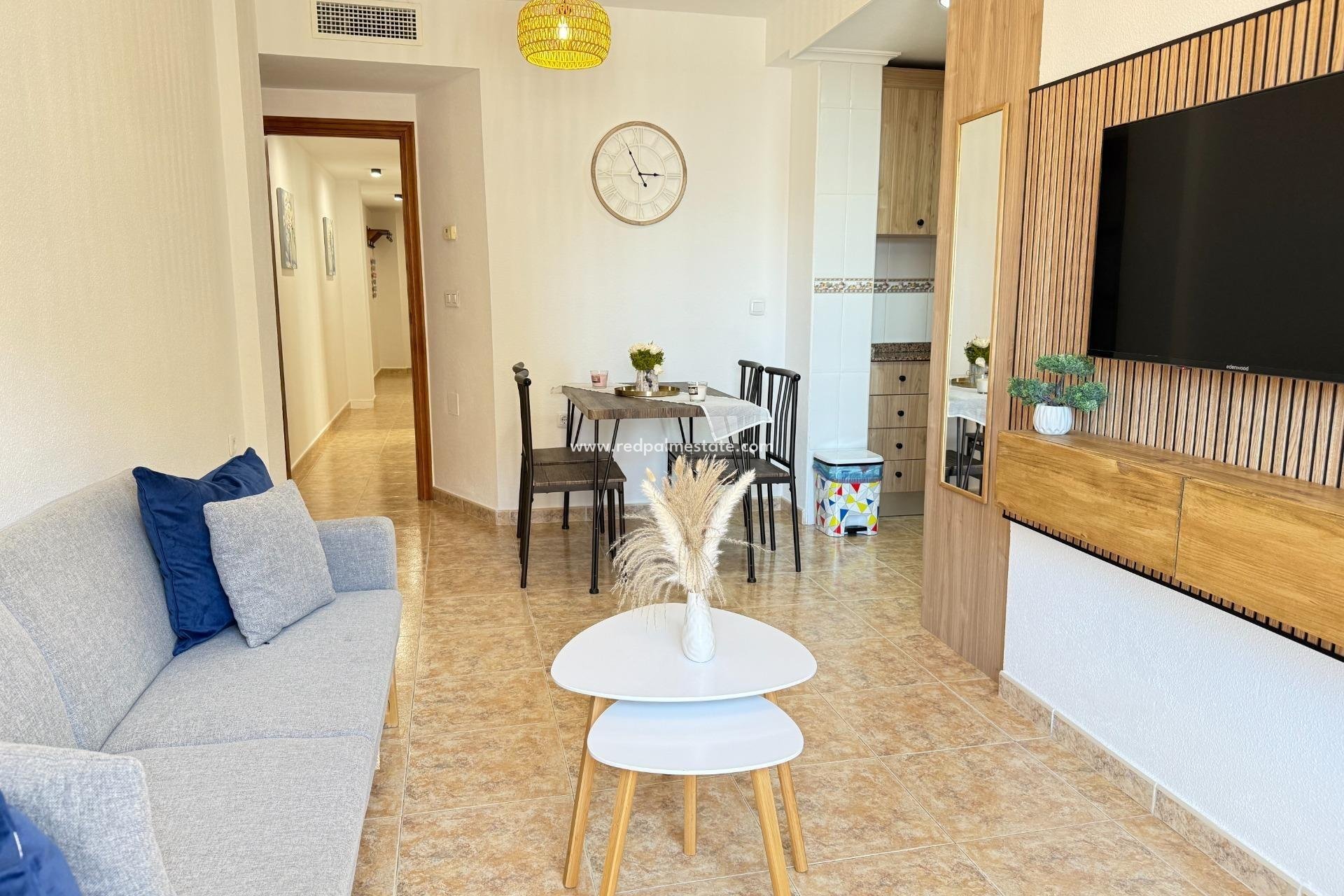 Reventa - Apartamento -
Torrevieja - Los Europeos