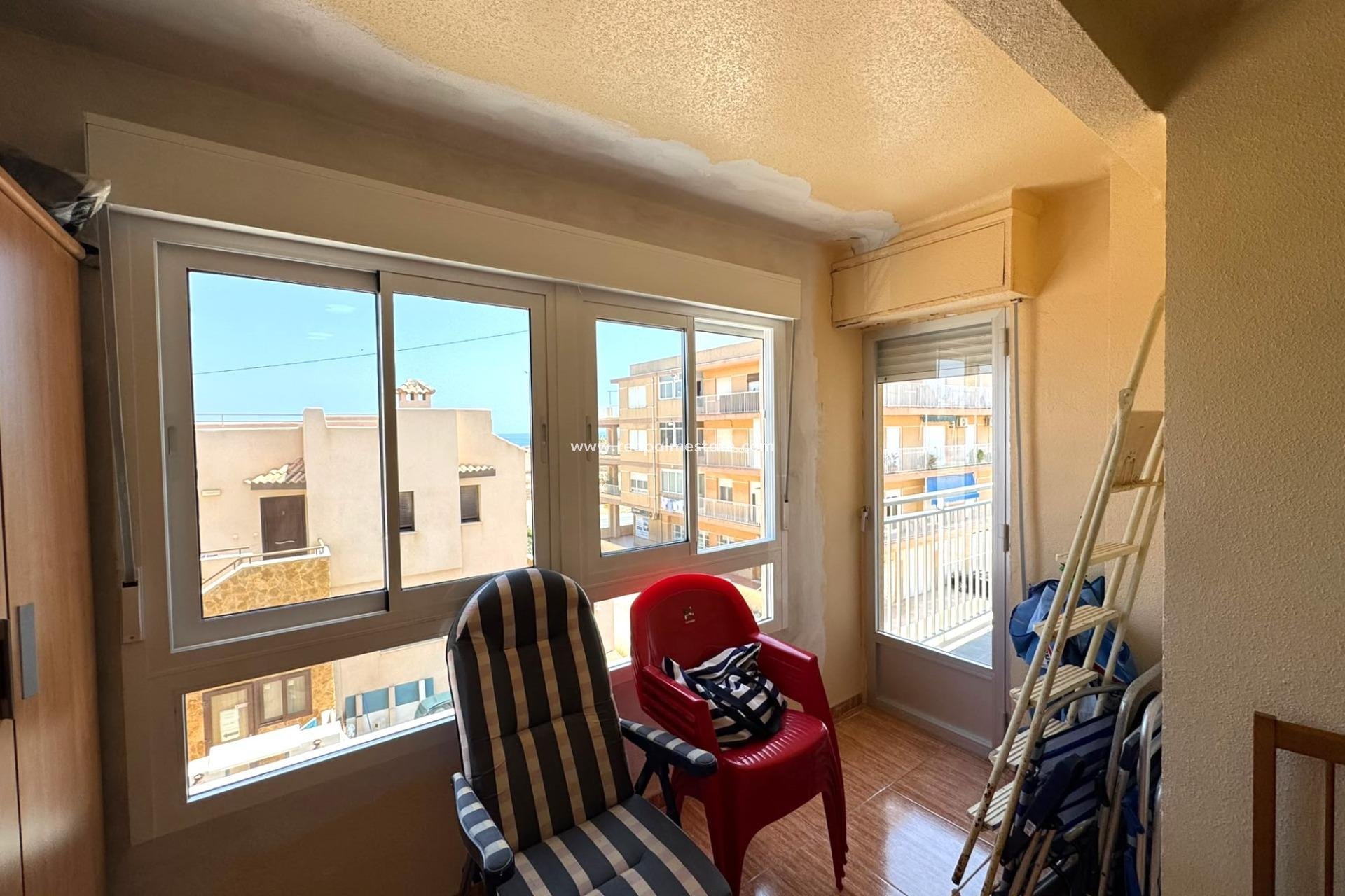 Reventa - Apartamento -
Torrevieja - Miramar - Torre Del Moro