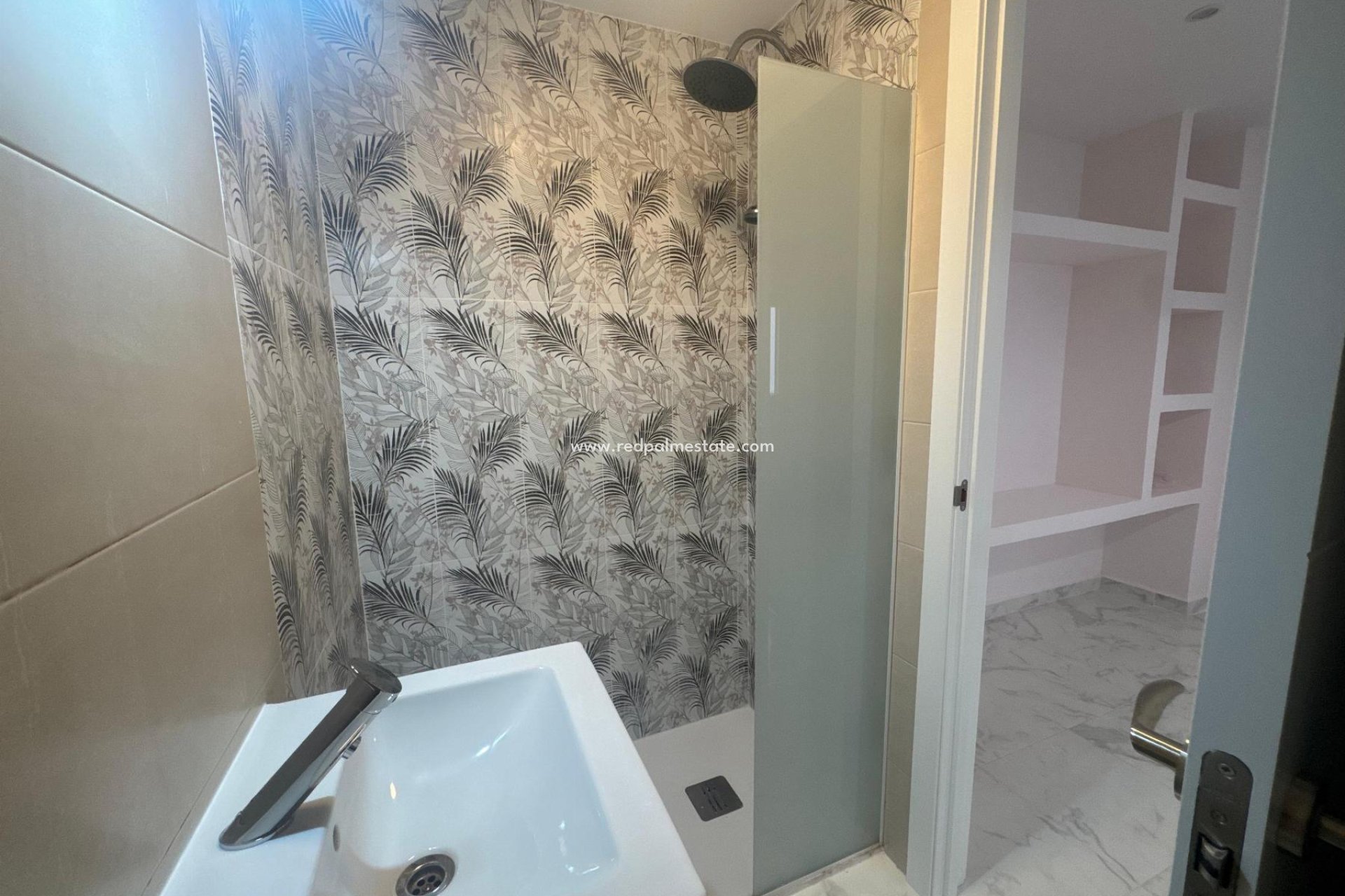 Reventa - Apartamento -
Torrevieja - Muelle Pesquero