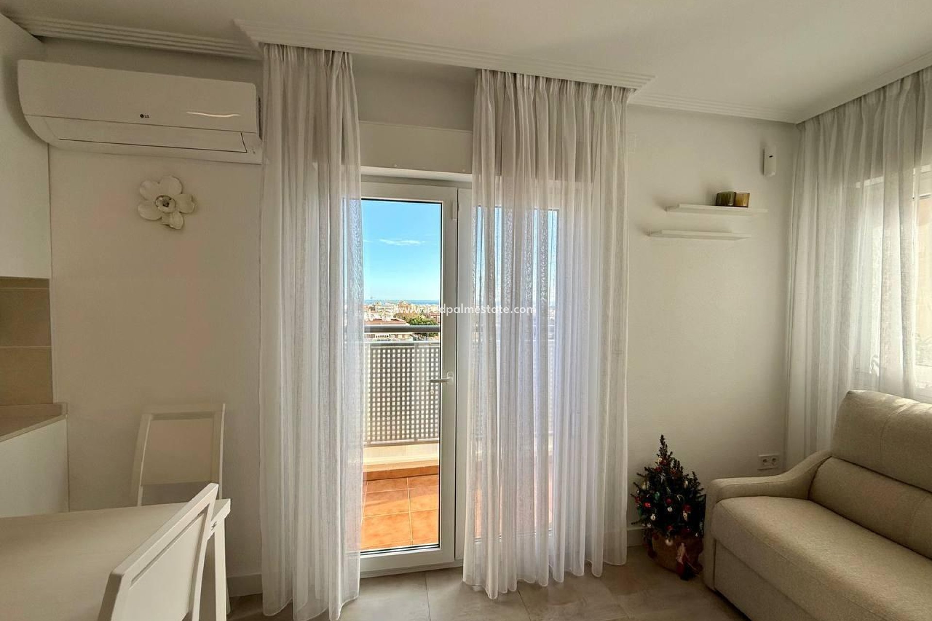 Reventa - Apartamento -
Torrevieja - Nueva Torrevieja - Aguas Nuevas