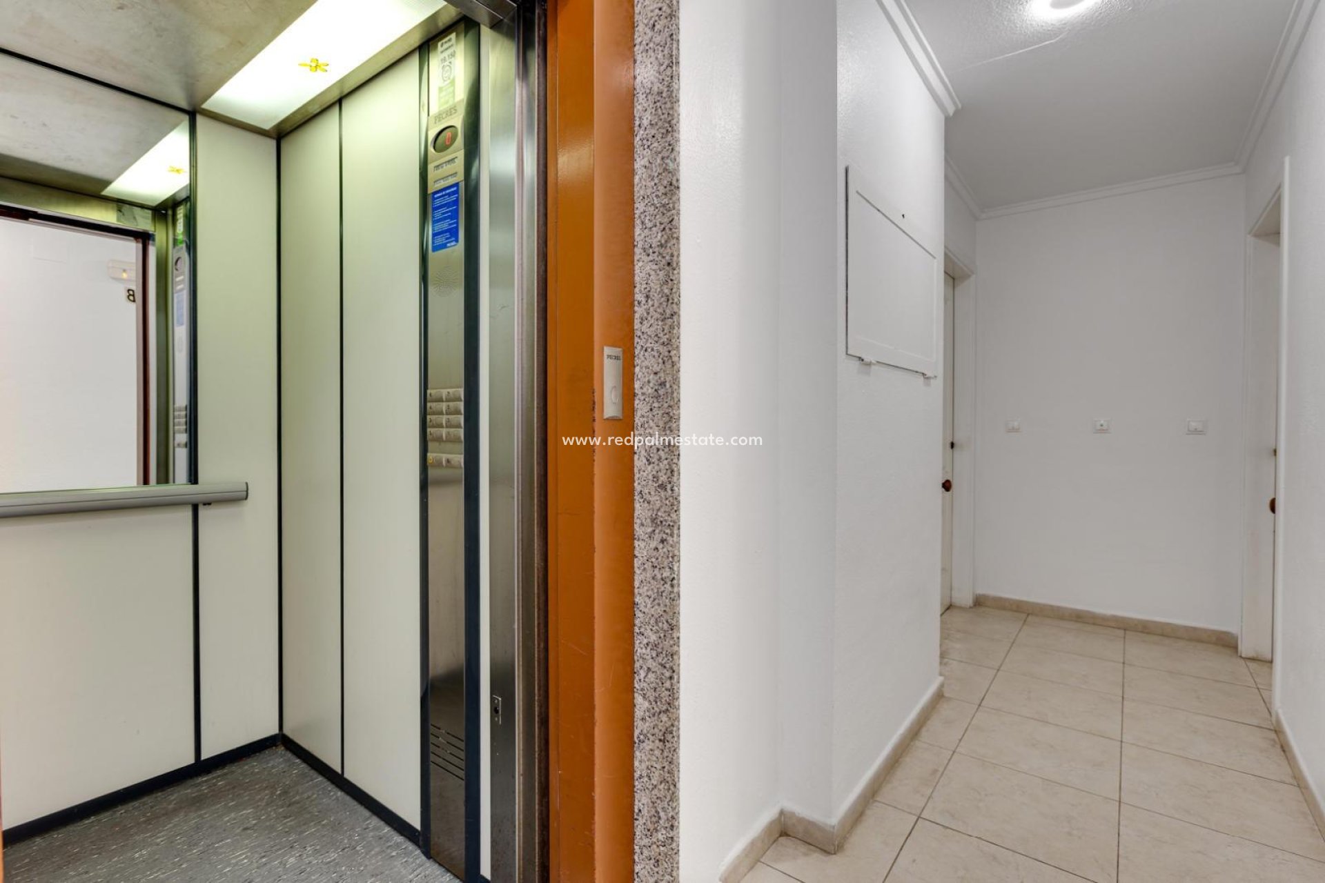 Reventa - Apartamento -
Torrevieja - Nueva Torrevieja - Aguas Nuevas