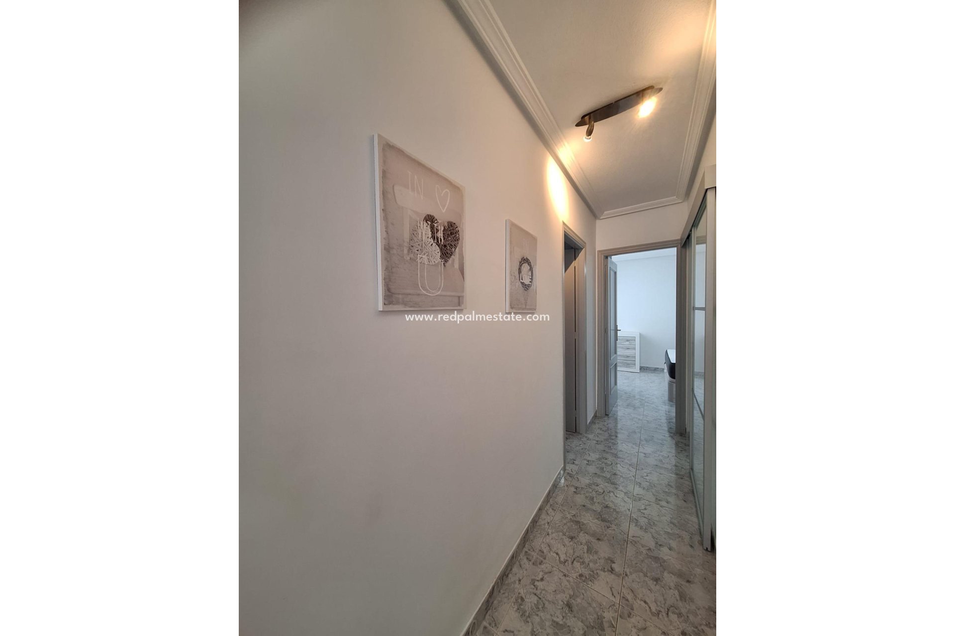 Reventa - Apartamento -
Torrevieja - Nueva Torrevieja - Aguas Nuevas