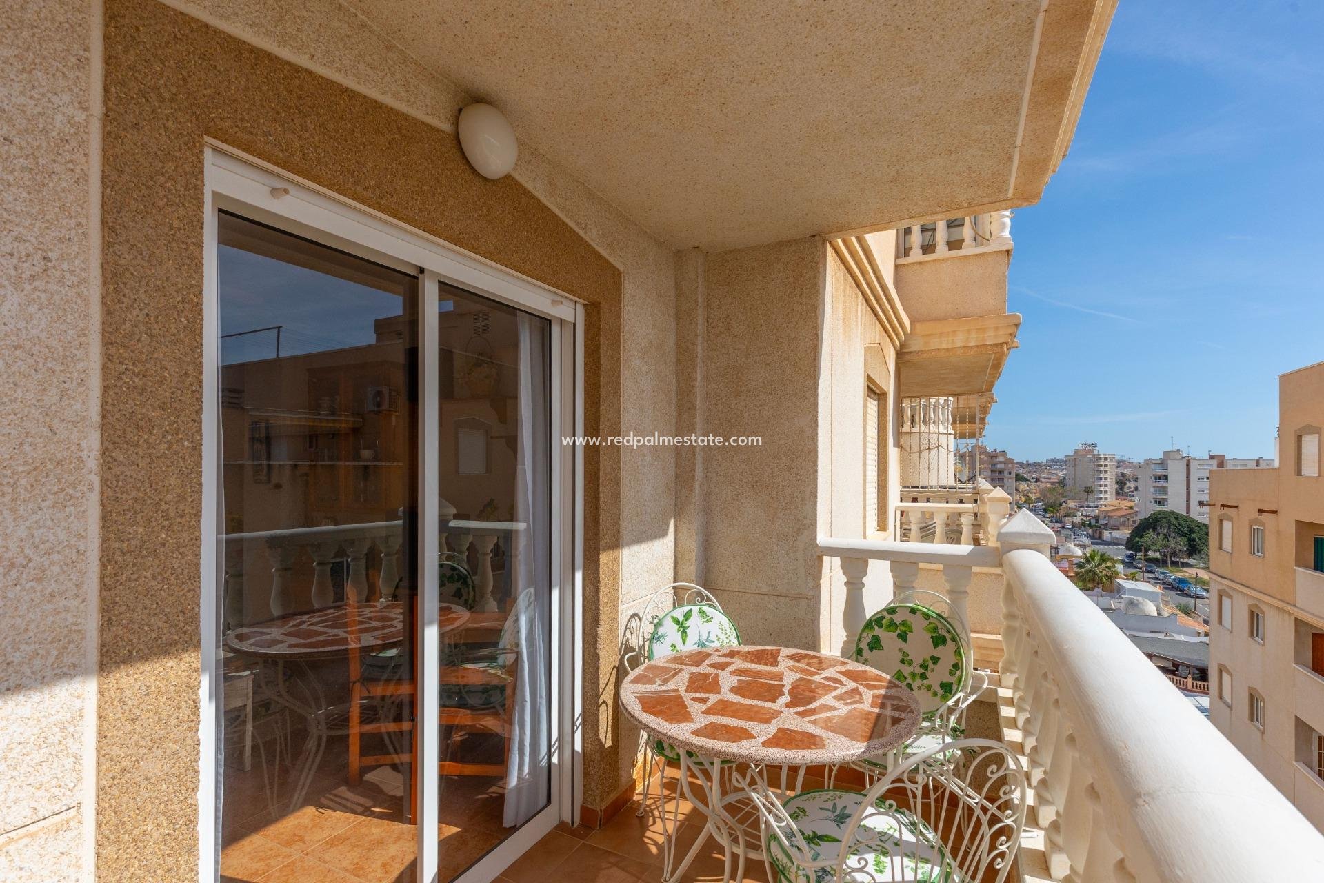 Reventa - Apartamento -
Torrevieja - Nueva Torrevieja - Aguas Nuevas