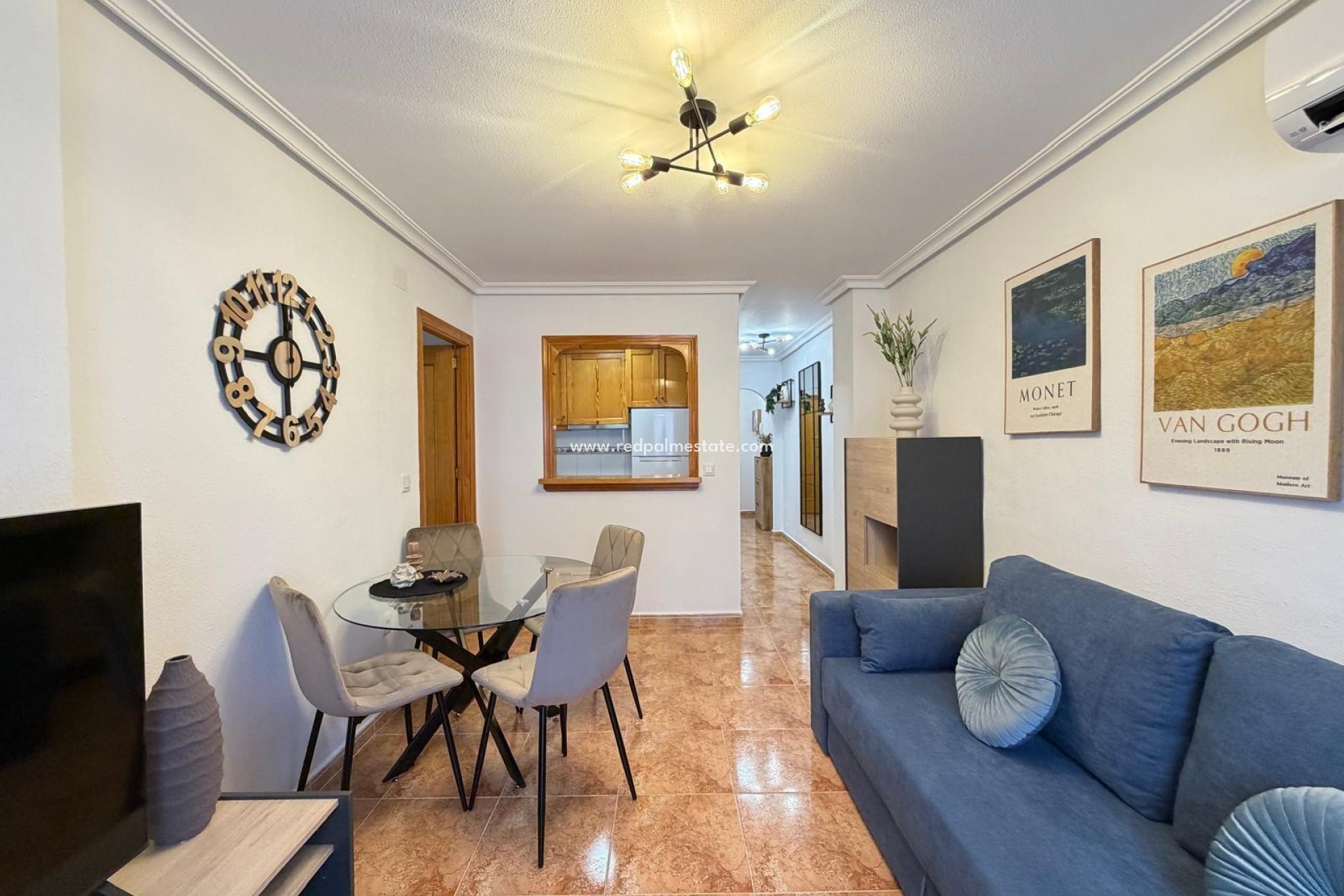 Reventa - Apartamento -
Torrevieja - PARQUE DE LAS NACIONES