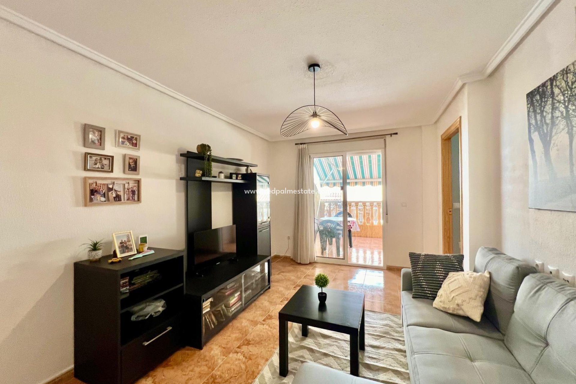Reventa - Apartamento -
Torrevieja - PARQUE DE LAS NACIONES