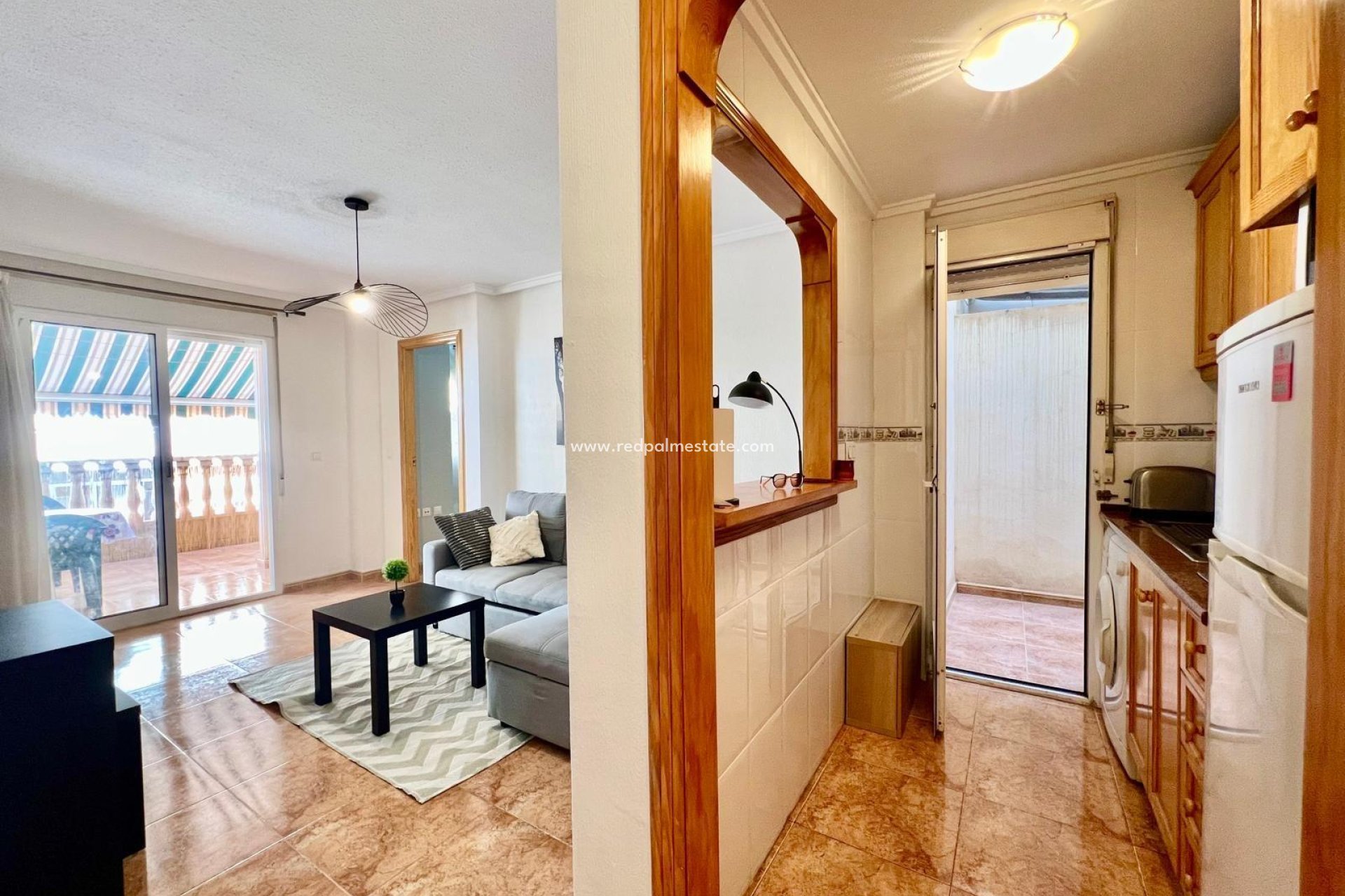 Reventa - Apartamento -
Torrevieja - PARQUE DE LAS NACIONES