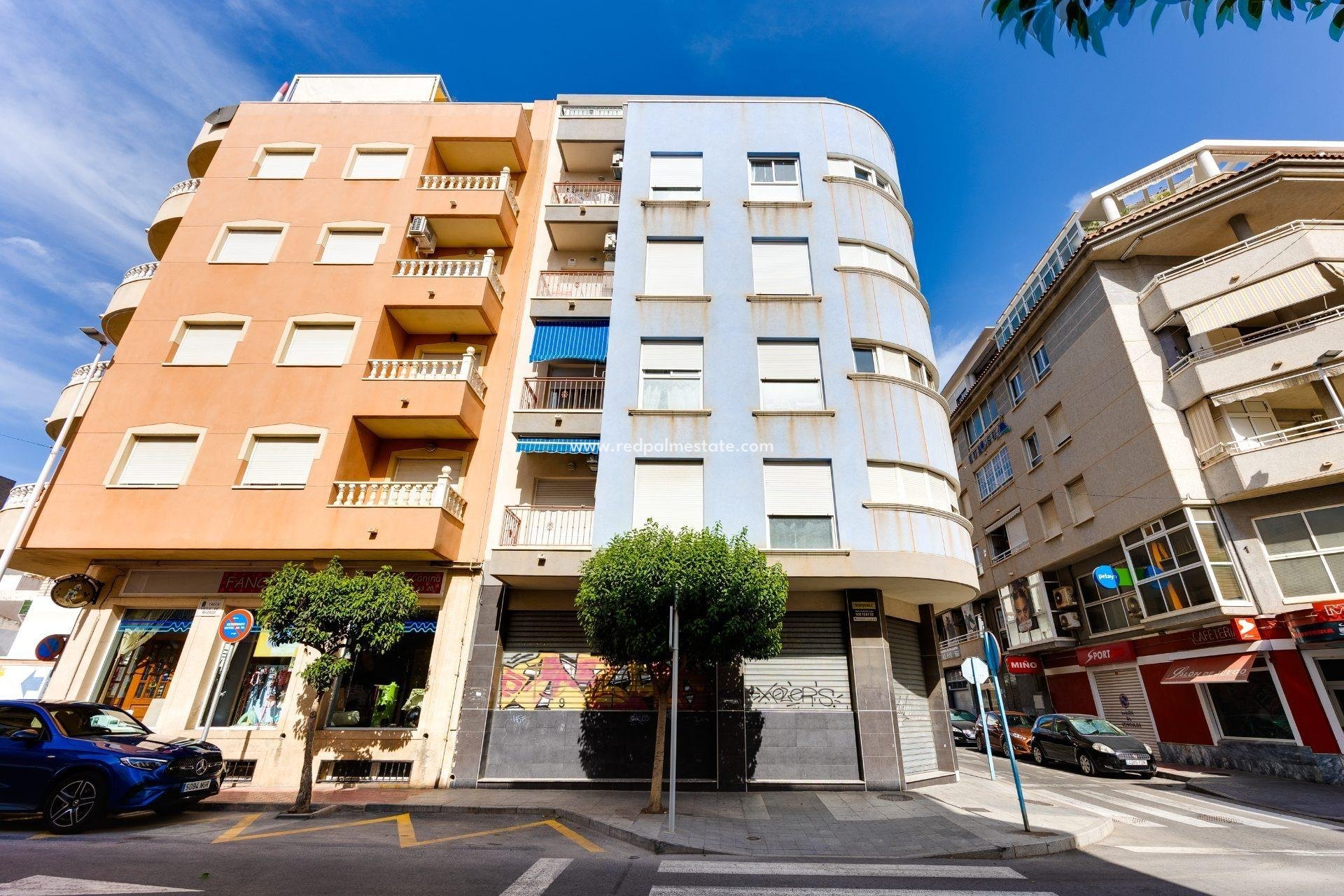 Reventa - Apartamento -
Torrevieja - PARQUE DE LAS NACIONES