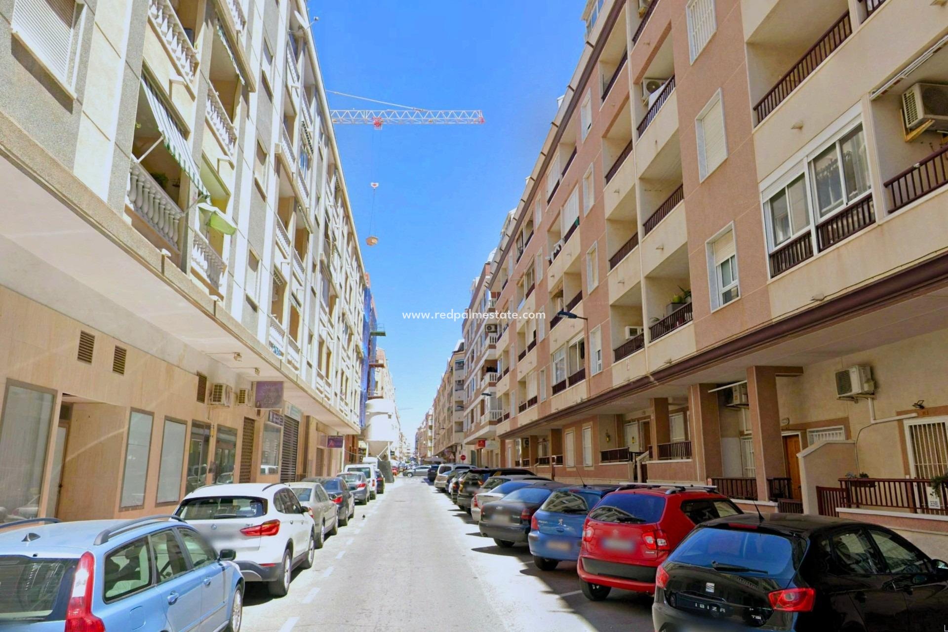 Reventa - Apartamento -
Torrevieja - PARQUE DE LAS NACIONES