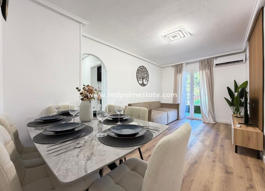 Reventa - Apartamento -
Torrevieja - PARQUE DE LAS NACIONES