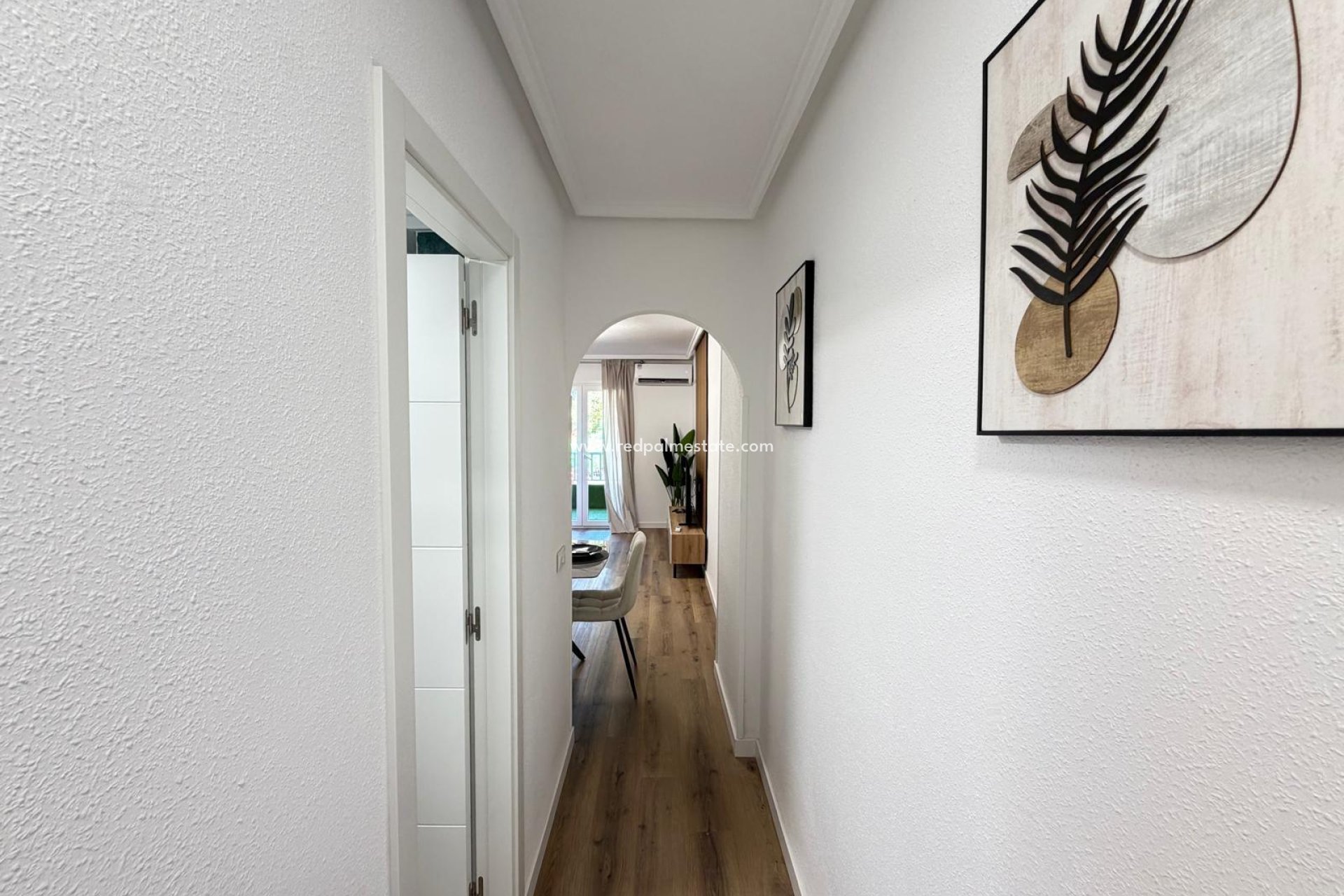 Reventa - Apartamento -
Torrevieja - PARQUE DE LAS NACIONES