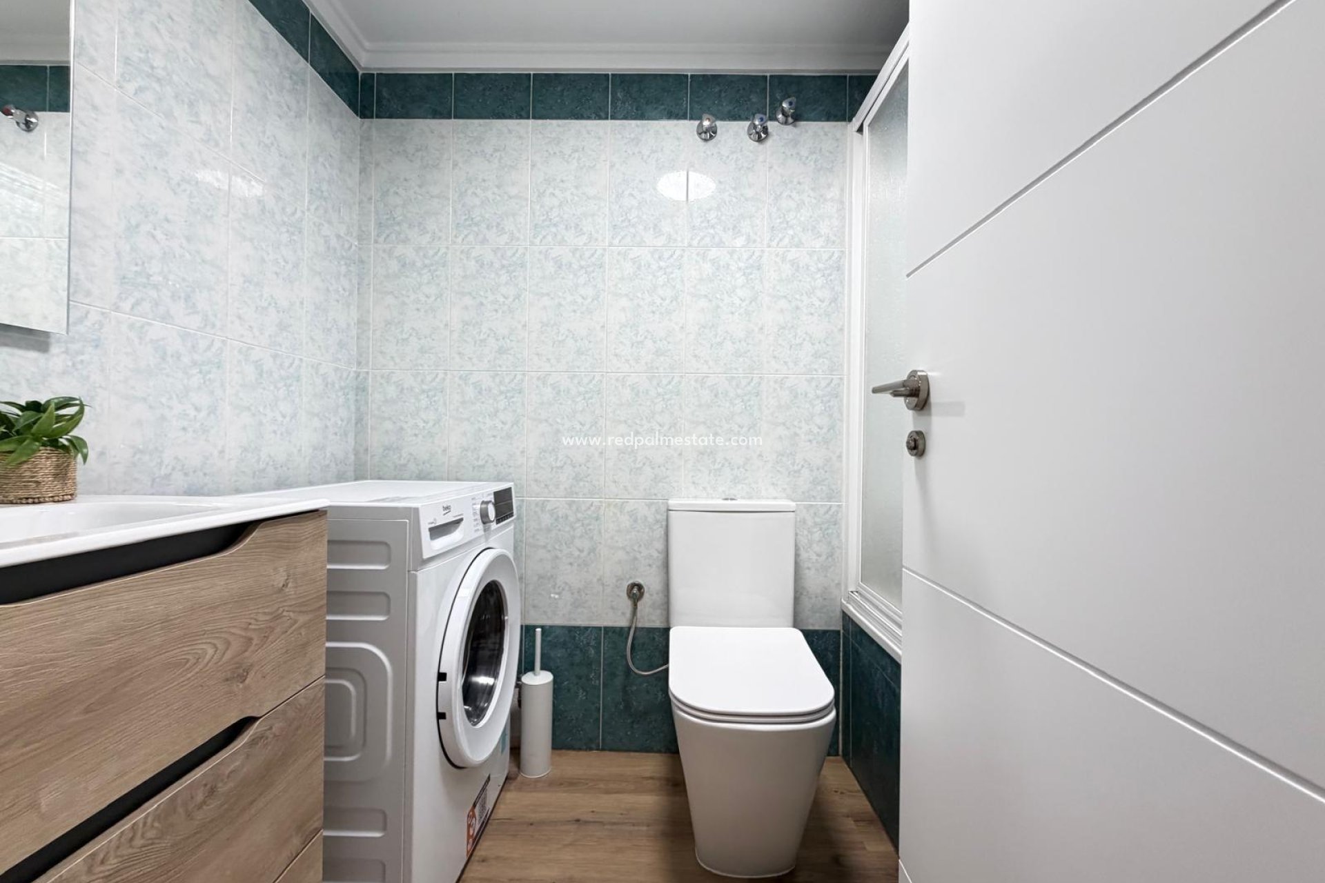 Reventa - Apartamento -
Torrevieja - PARQUE DE LAS NACIONES
