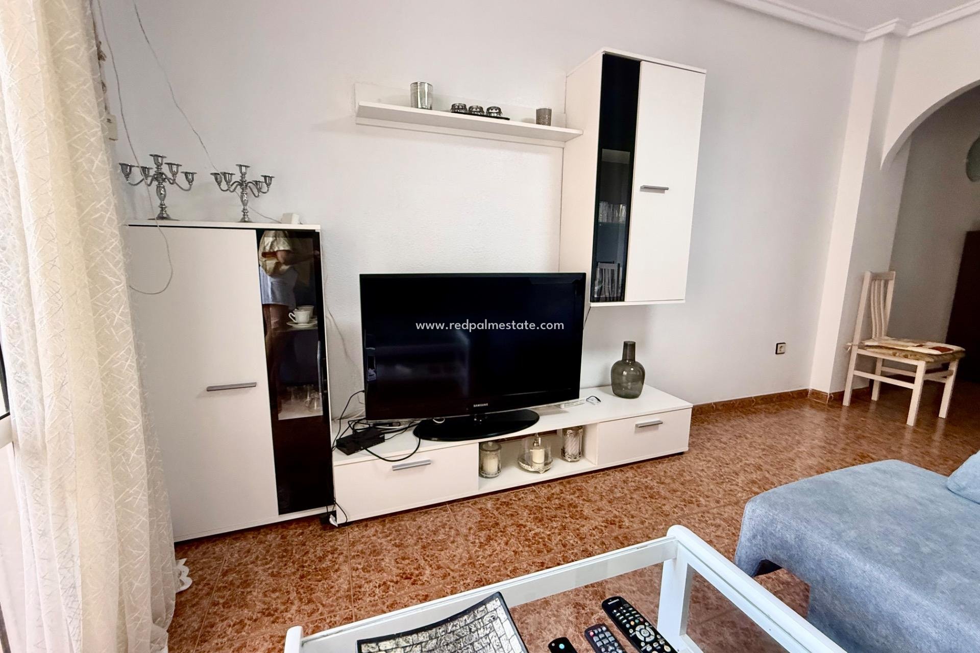Reventa - Apartamento -
Torrevieja - PARQUE DE LAS NACIONES