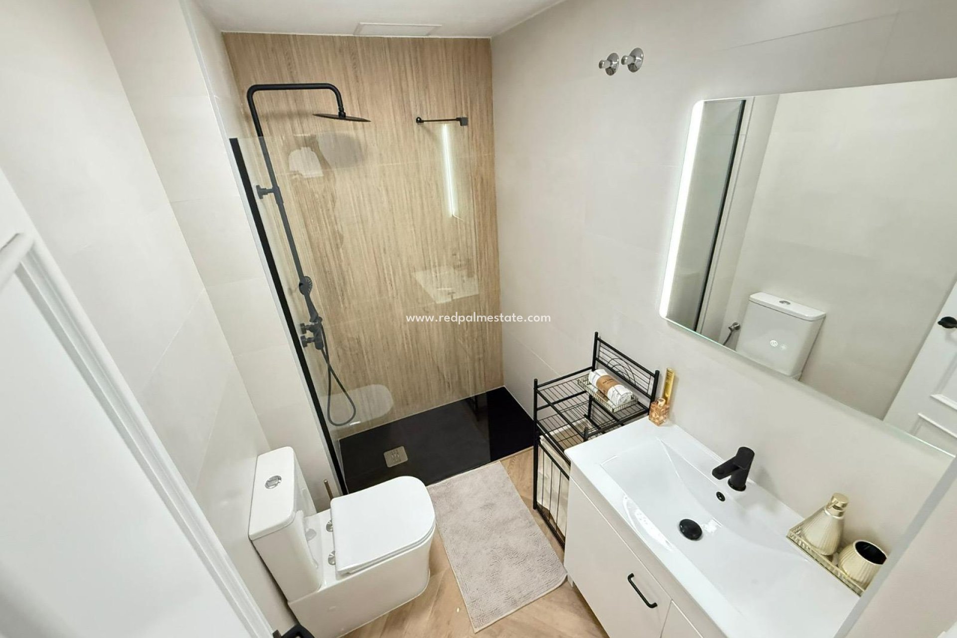 Reventa - Apartamento -
Torrevieja - PARQUE DE LAS NACIONES