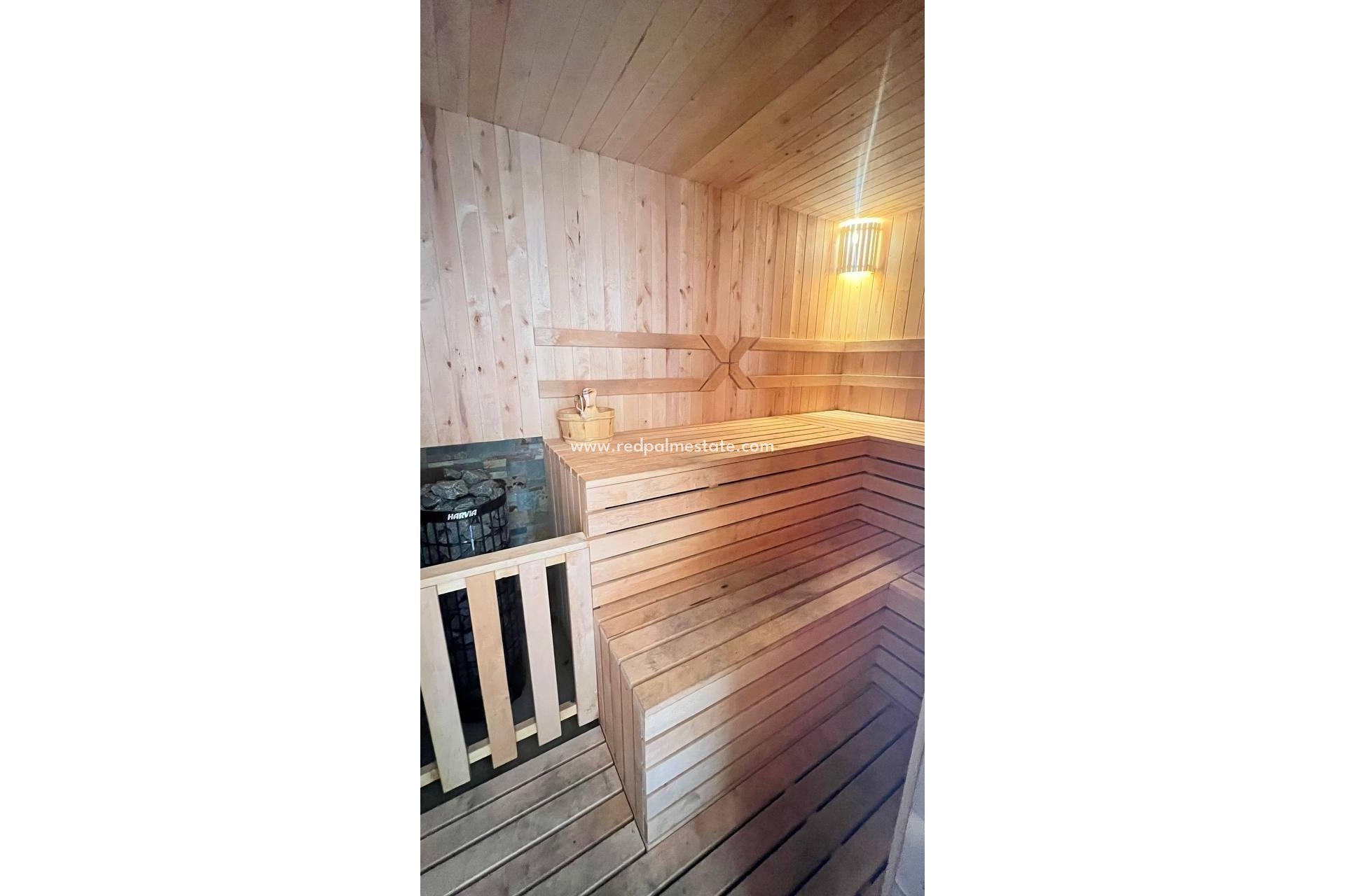 Reventa - Apartamento -
Torrevieja - PARQUE DE LAS NACIONES