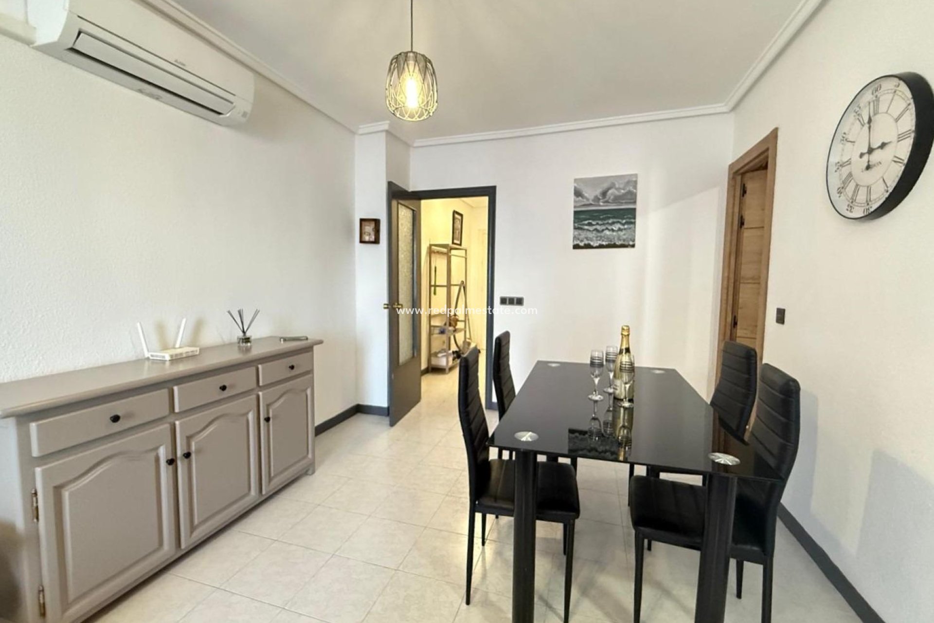 Reventa - Apartamento -
Torrevieja - PARQUE DE LAS NACIONES