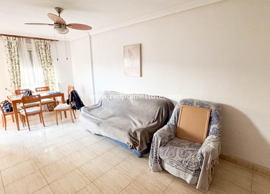 Reventa - Apartamento -
Torrevieja - PARQUE DE LAS NACIONES