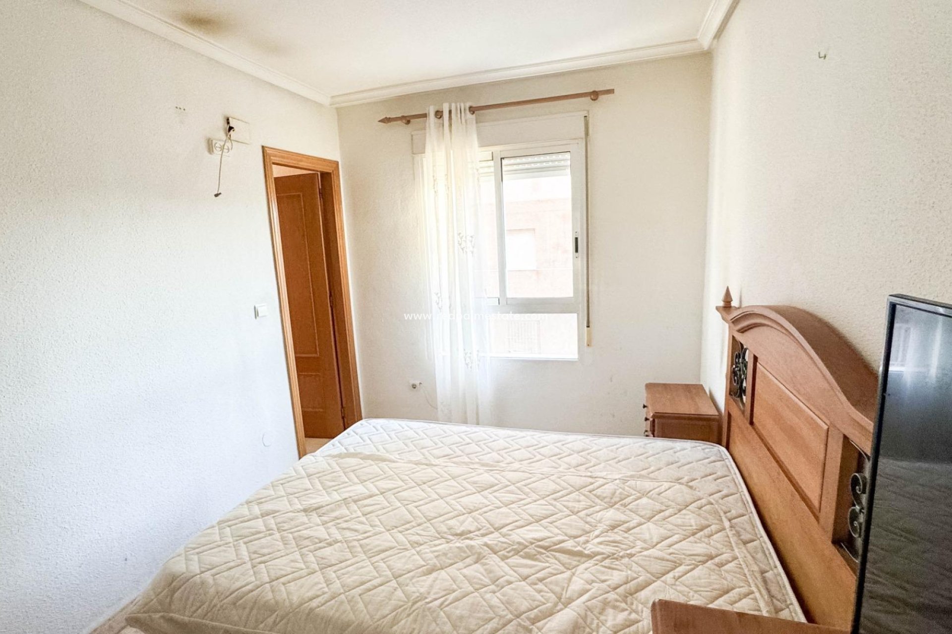 Reventa - Apartamento -
Torrevieja - PARQUE DE LAS NACIONES