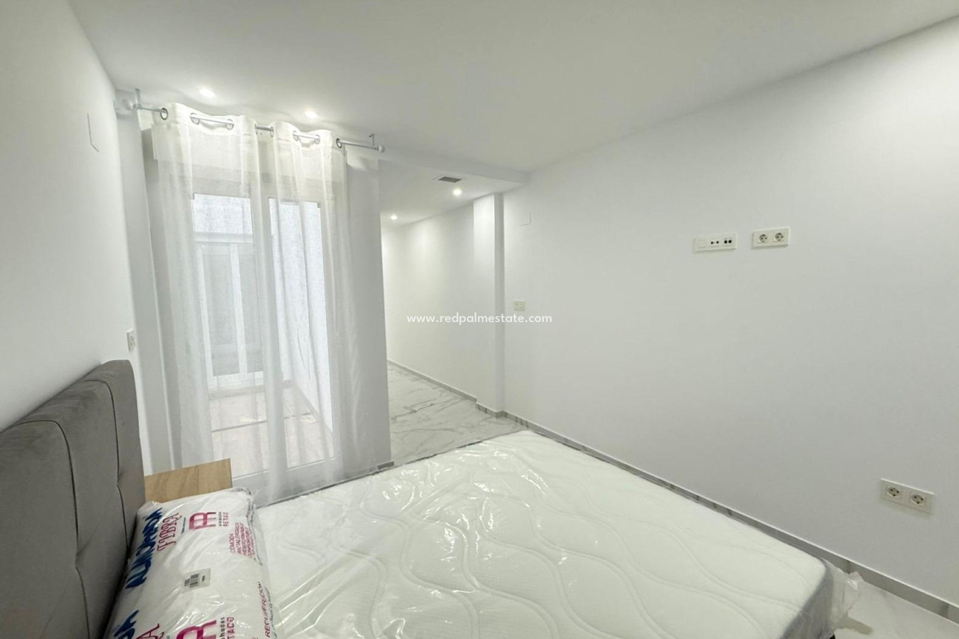 Reventa - Apartamento -
Torrevieja - PARQUE DE LAS NACIONES