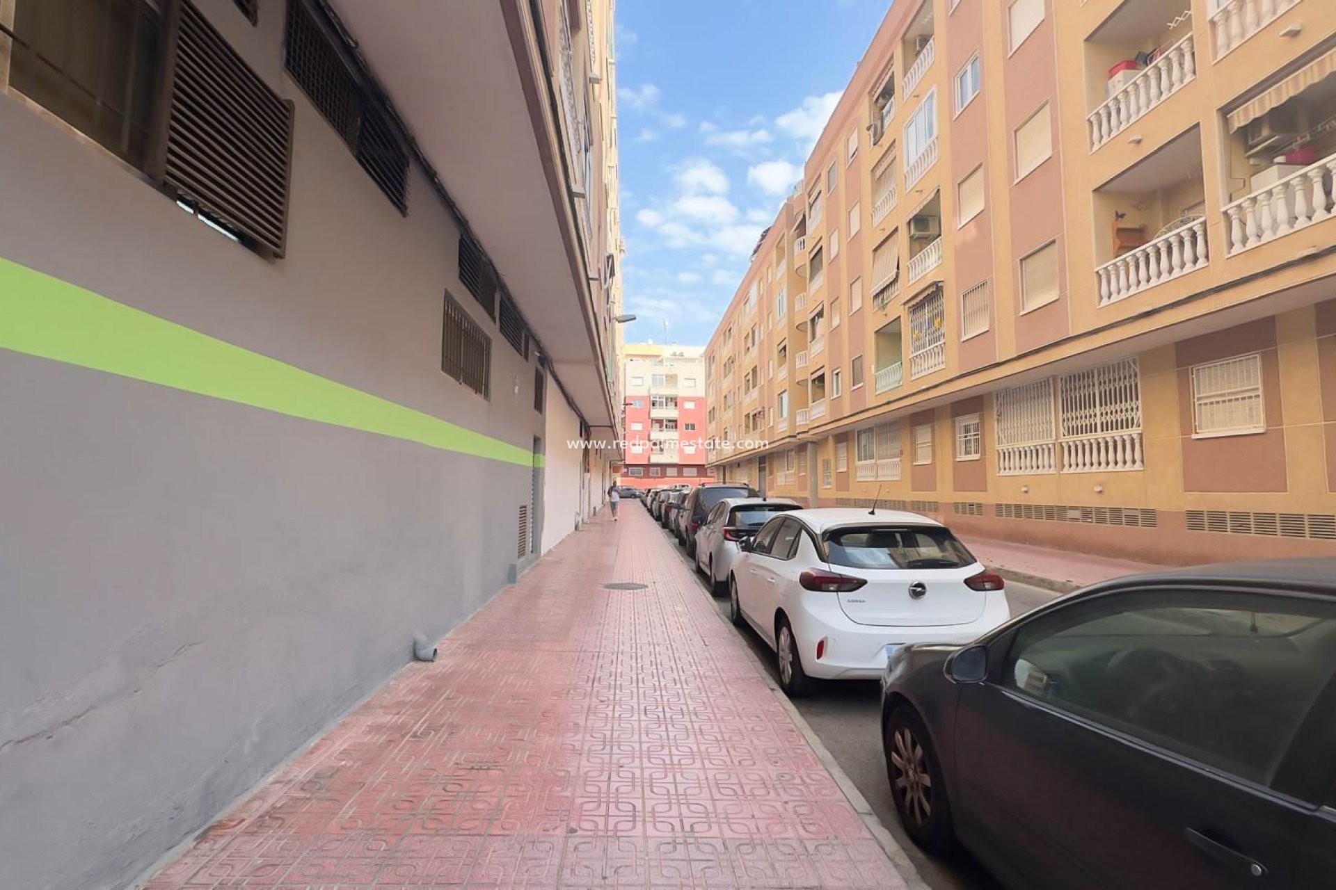 Reventa - Apartamento -
Torrevieja - PARQUE DE LAS NACIONES