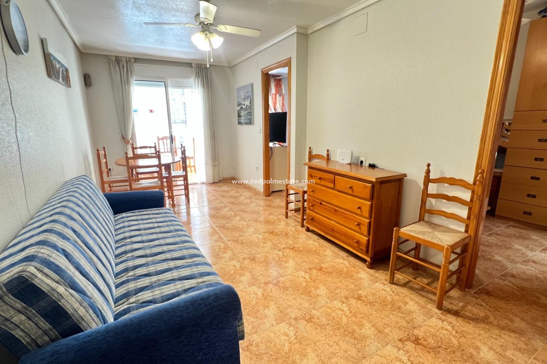 Reventa - Apartamento -
Torrevieja - PARQUE DE LAS NACIONES
