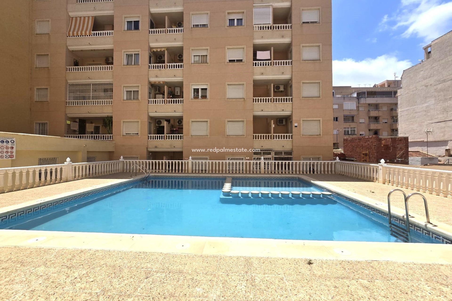 Reventa - Apartamento -
Torrevieja - Parque las naciones