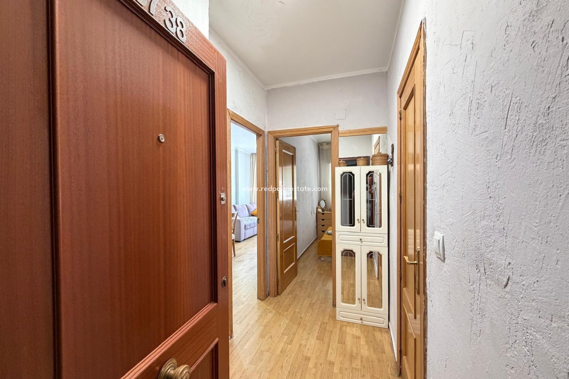 Reventa - Apartamento -
Torrevieja - Playa de los Locos